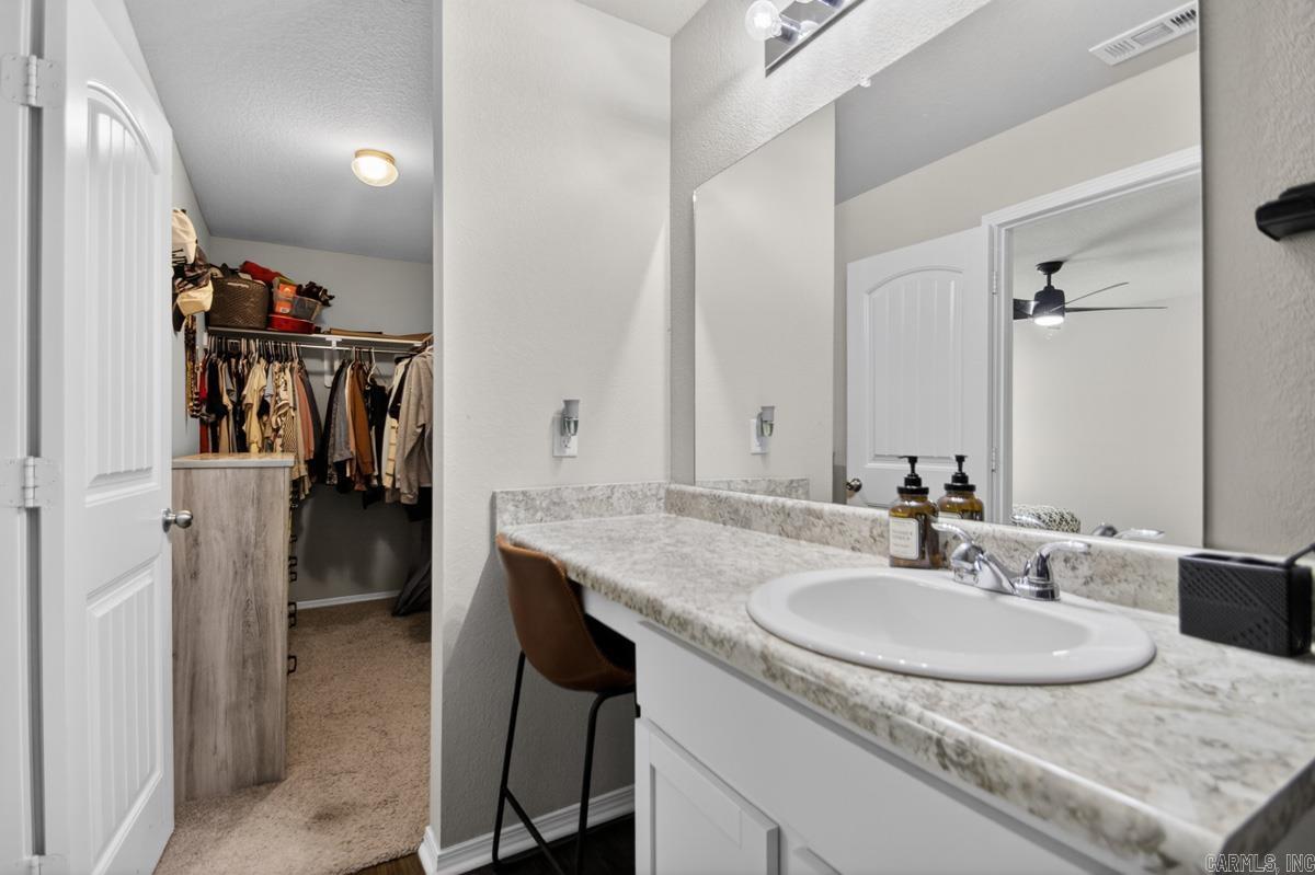 AUBURN HILLS - Residential
