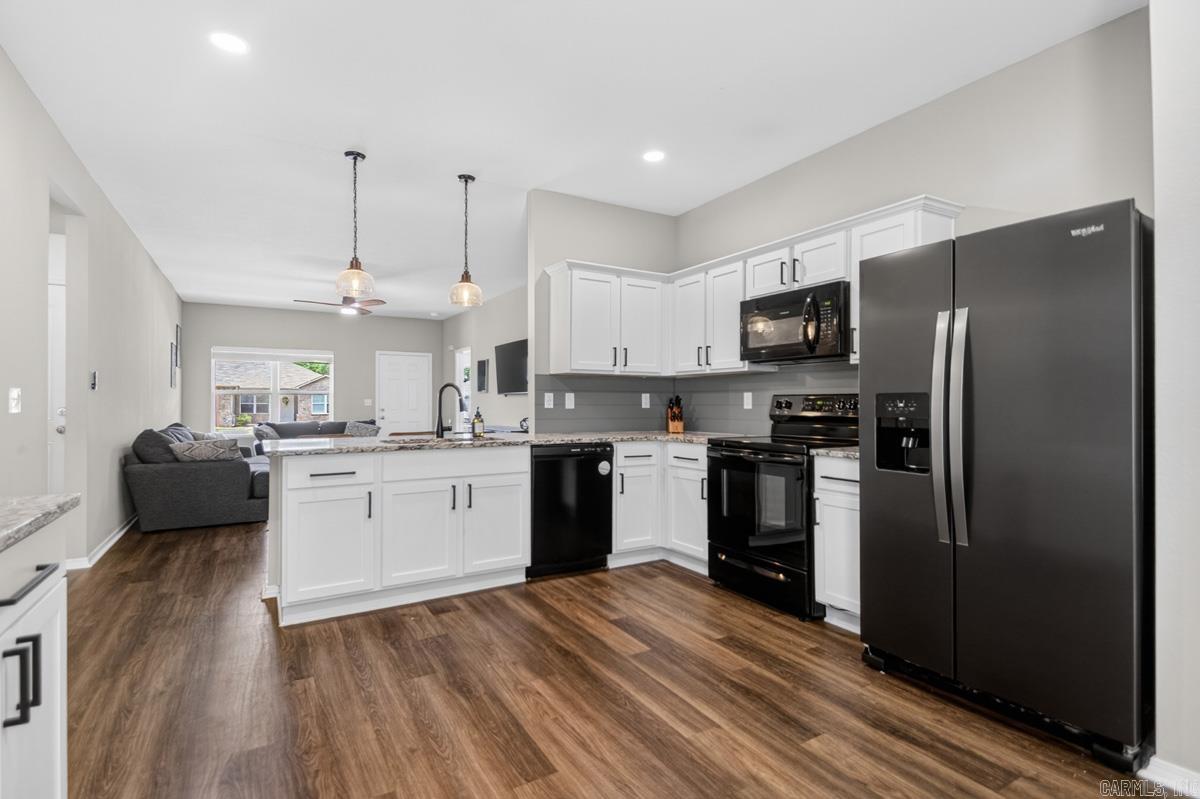 AUBURN HILLS - Residential