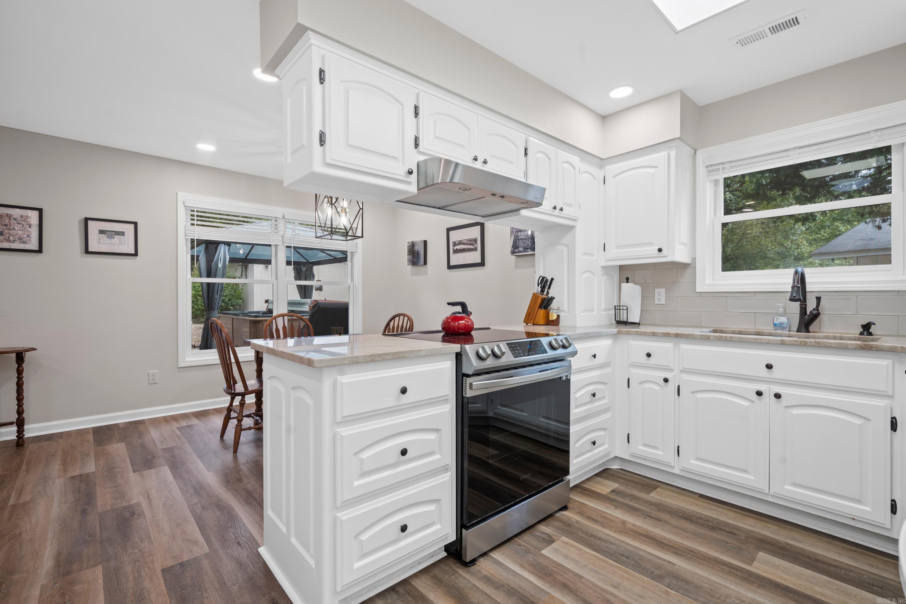 Cresta - Residential