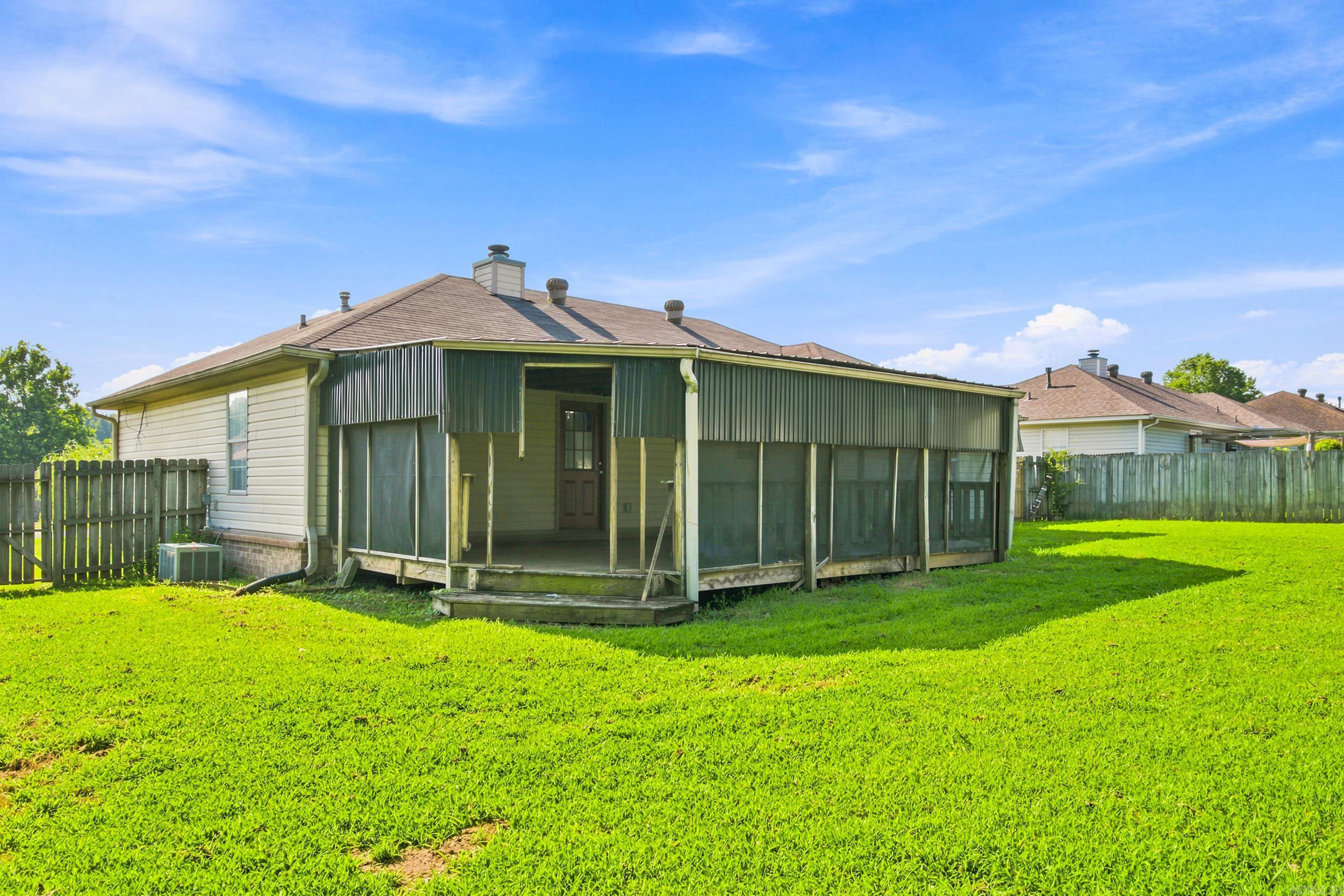WOODBRIDGE - Residential