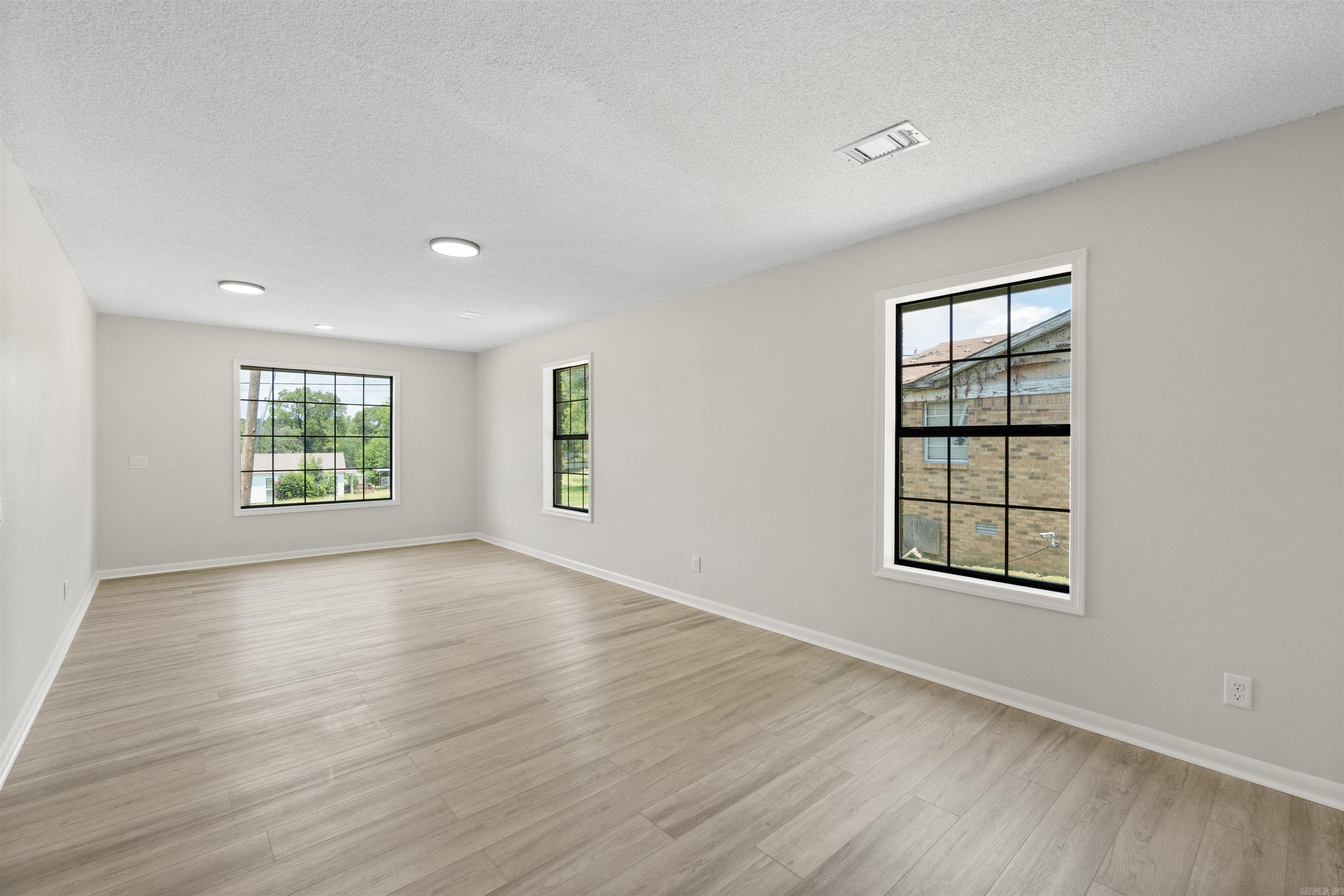 Lund and Hill - Residential
