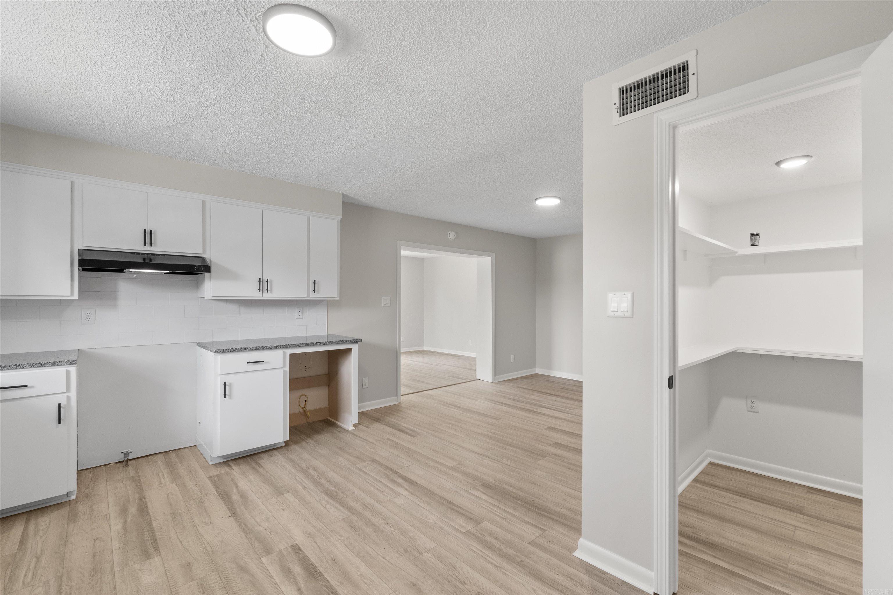 Lund and Hill - Residential