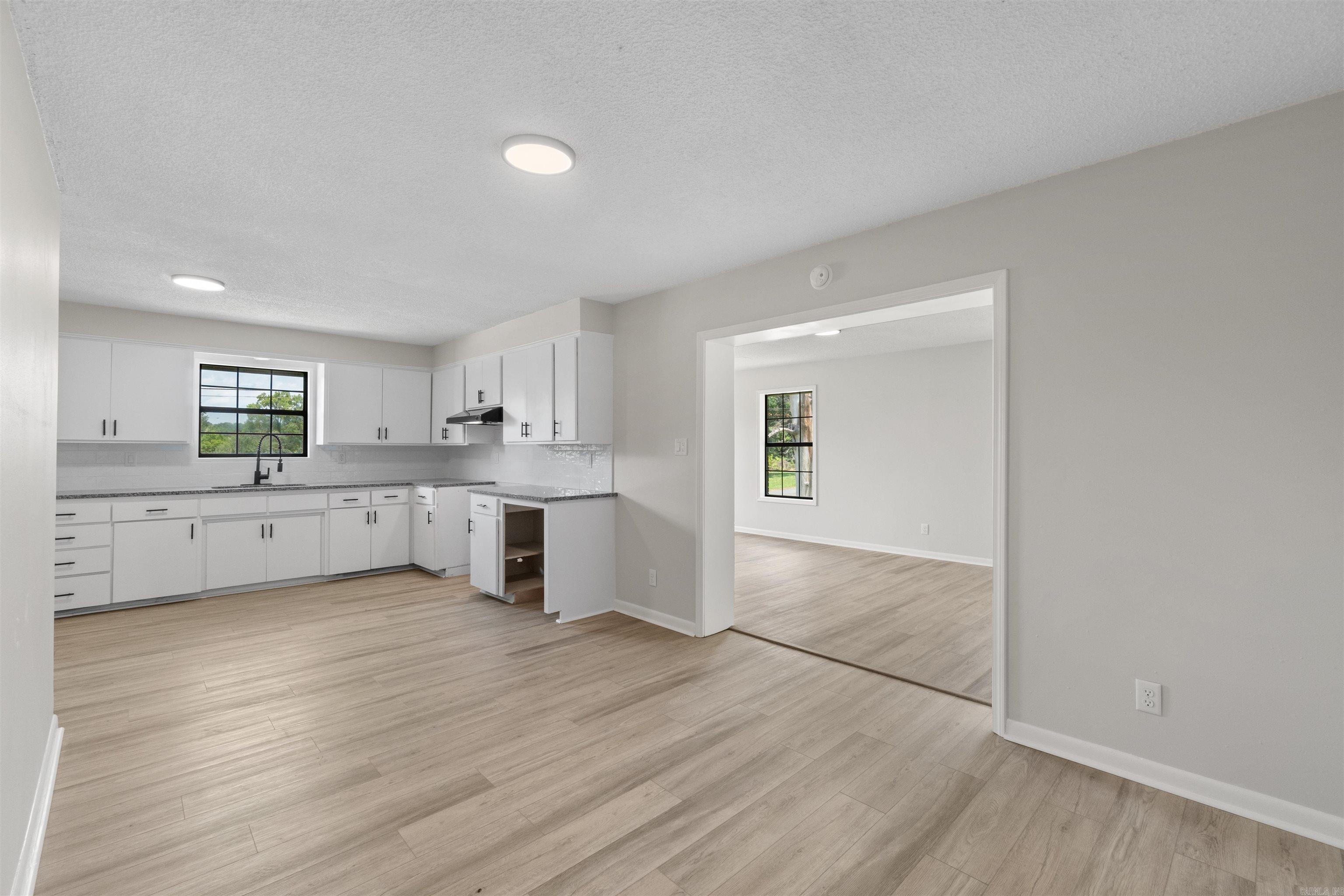 Lund and Hill - Residential