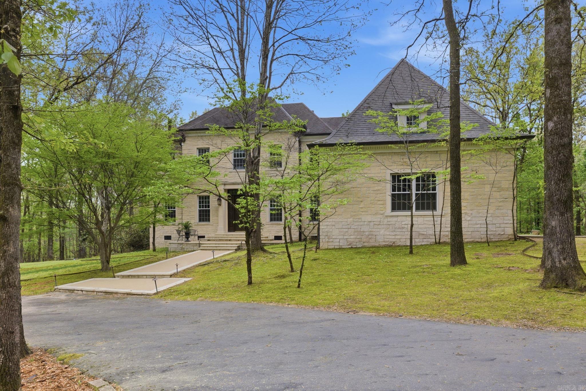 IRON HORSE ESTATES ADDN - Residential