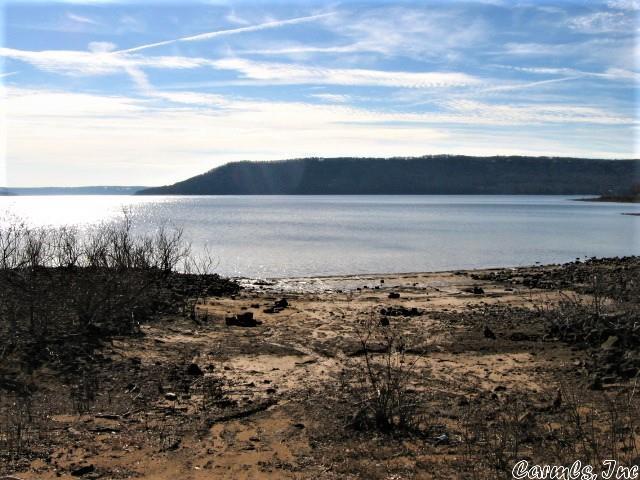 NORTH SHORE - LAKE - Residential