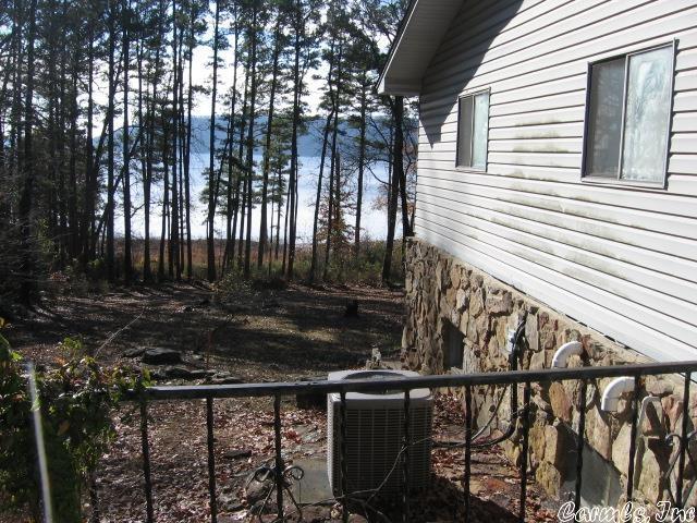 NORTH SHORE - LAKE - Residential