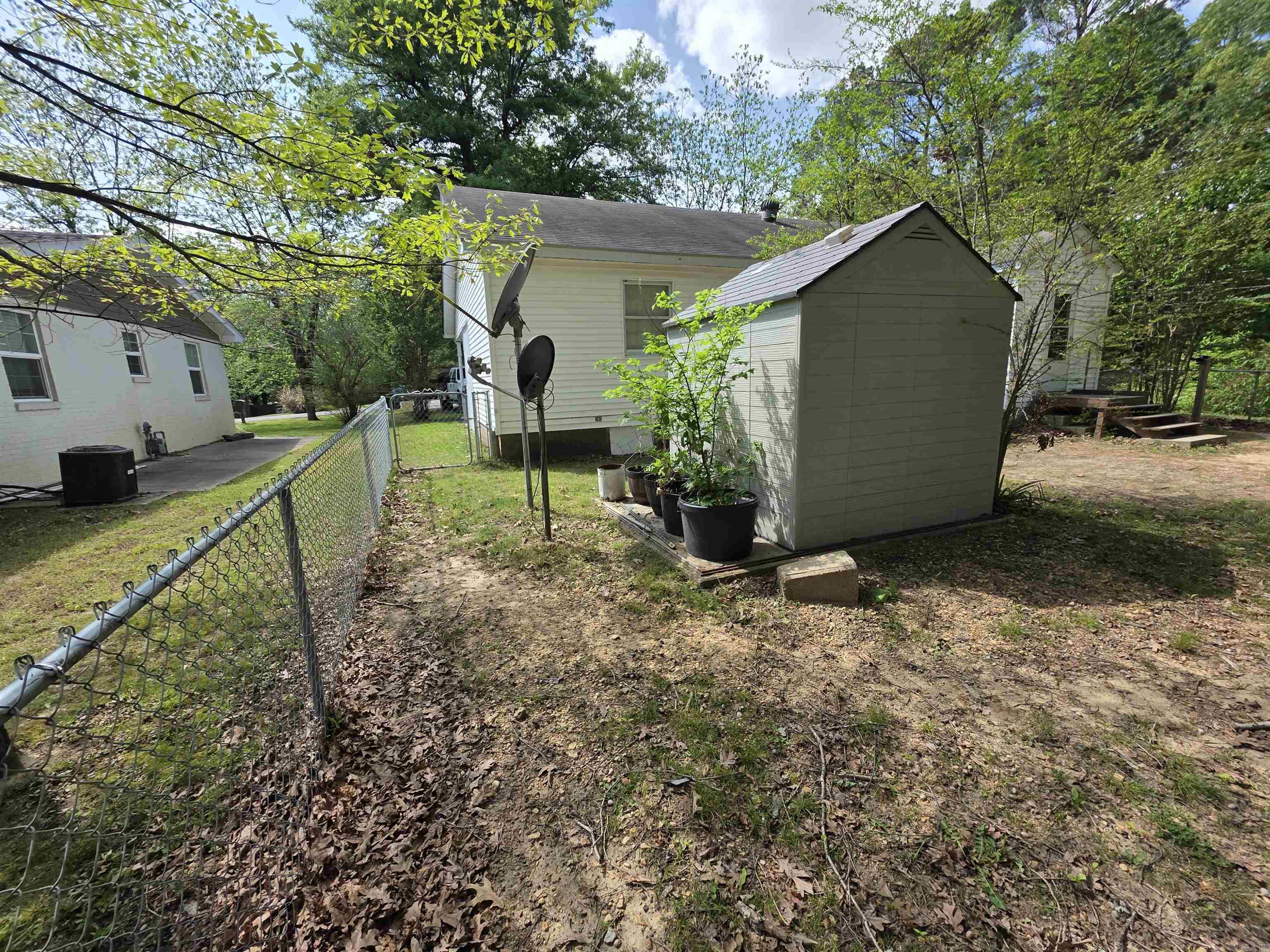 M&B PIGGOTT 2-20-8 - Residential