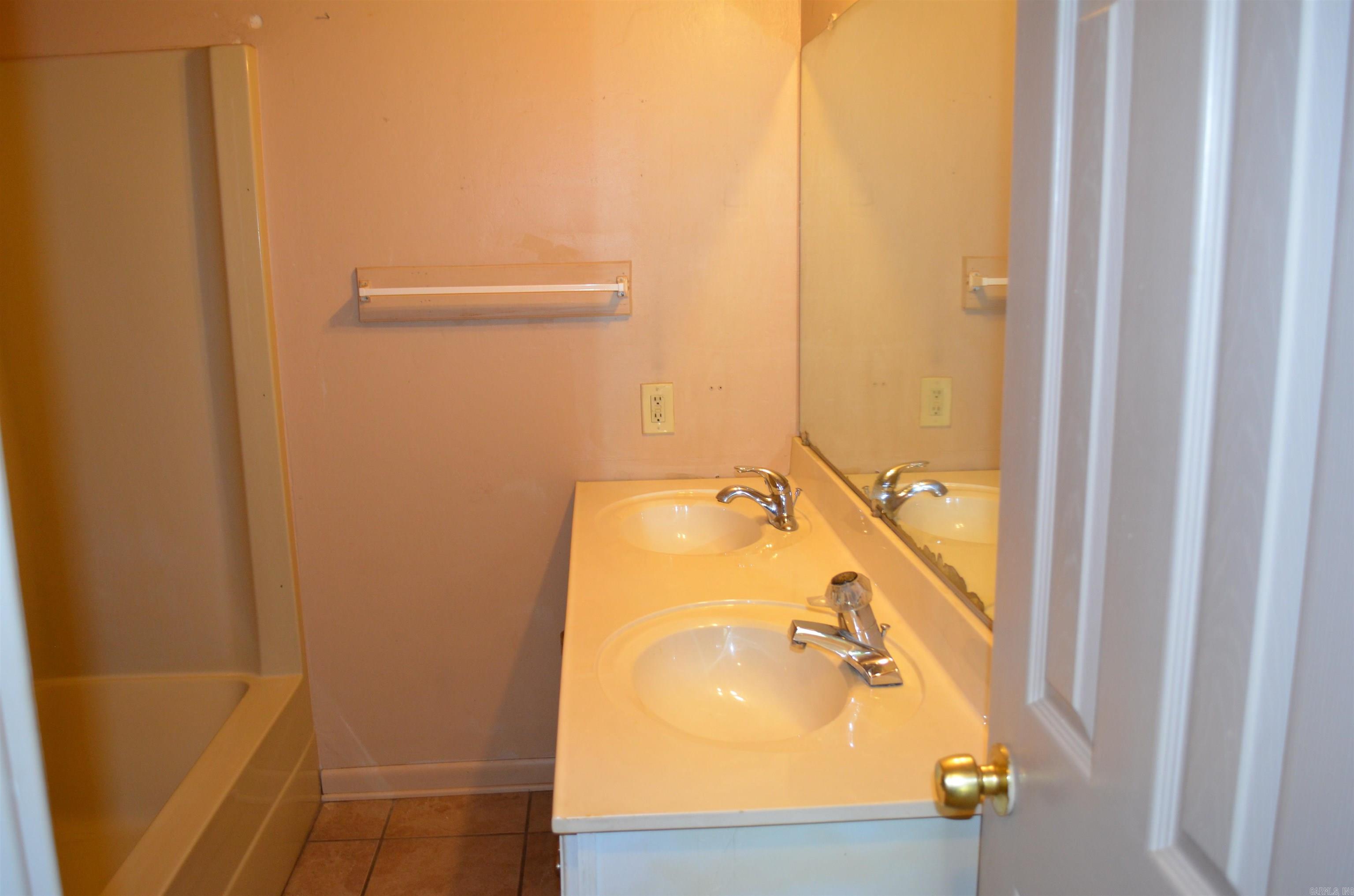BELLAIRE - Residential