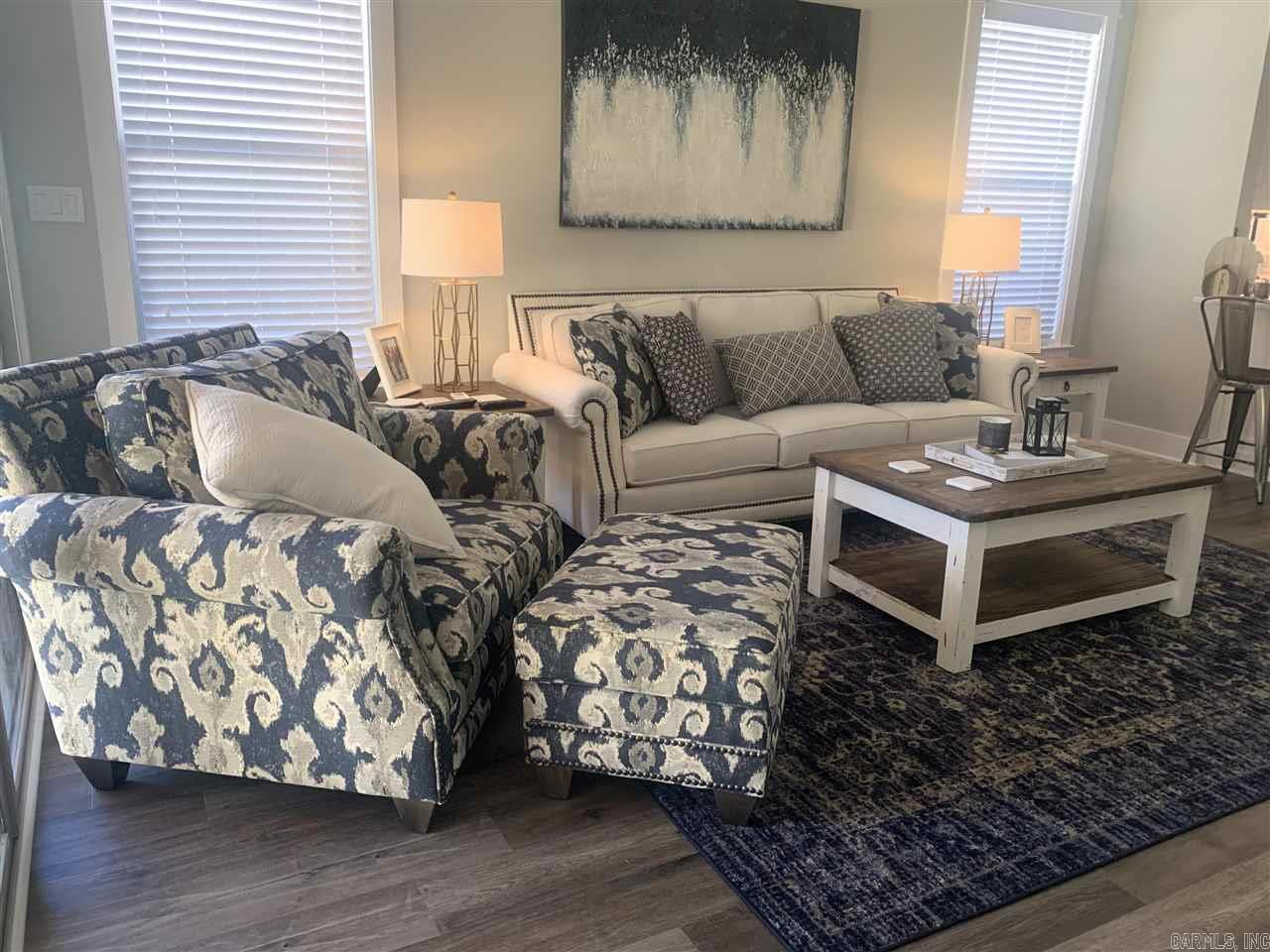 PIPER LANE - Residential