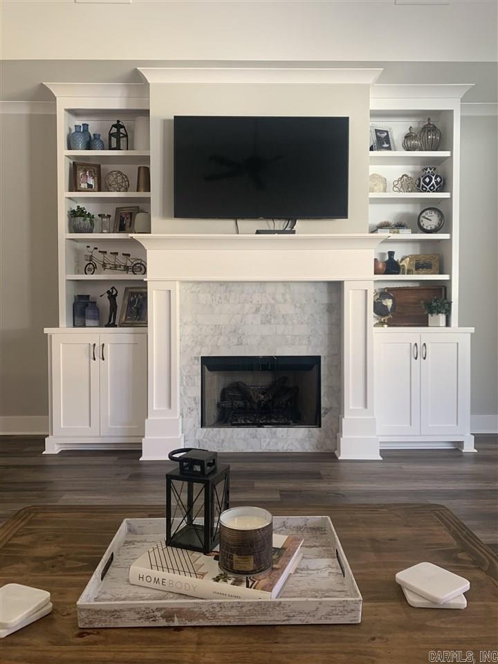 PIPER LANE - Residential