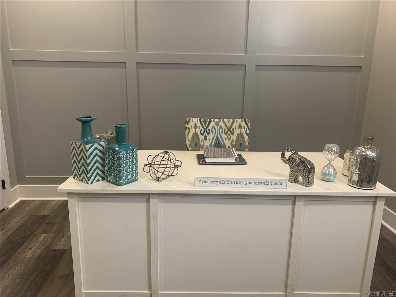 PIPER LANE - Residential