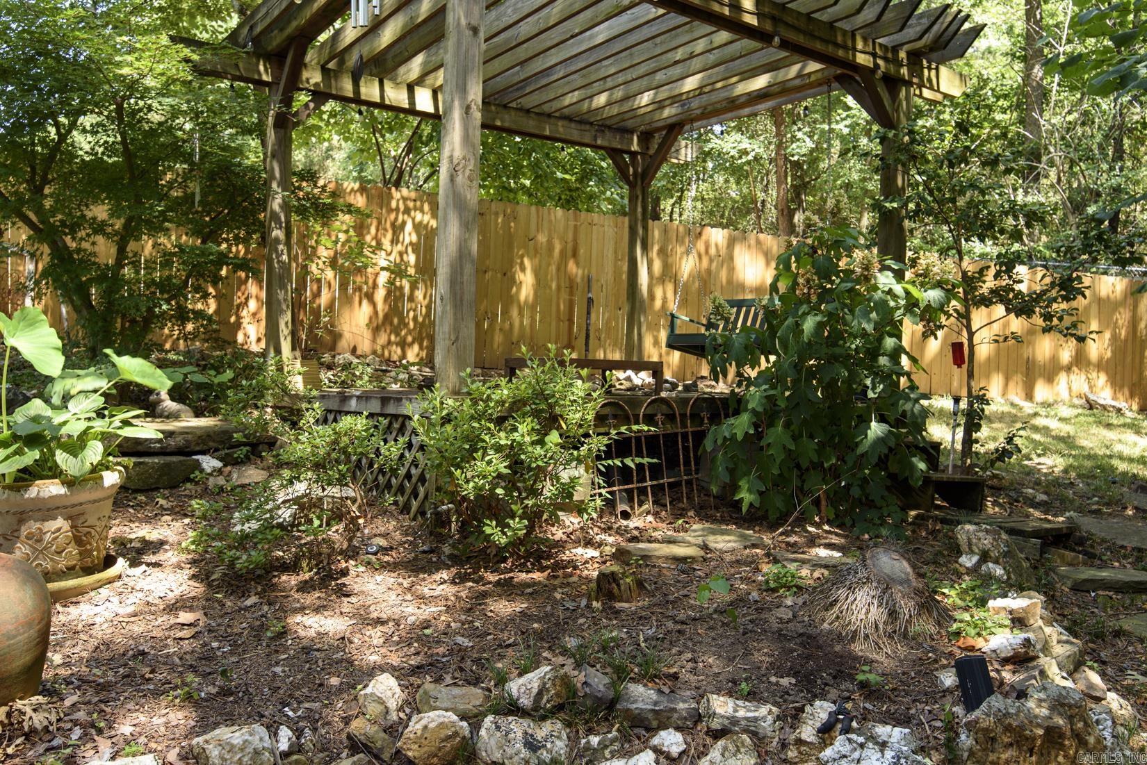 PEBBLE BEACH PARK - Residential