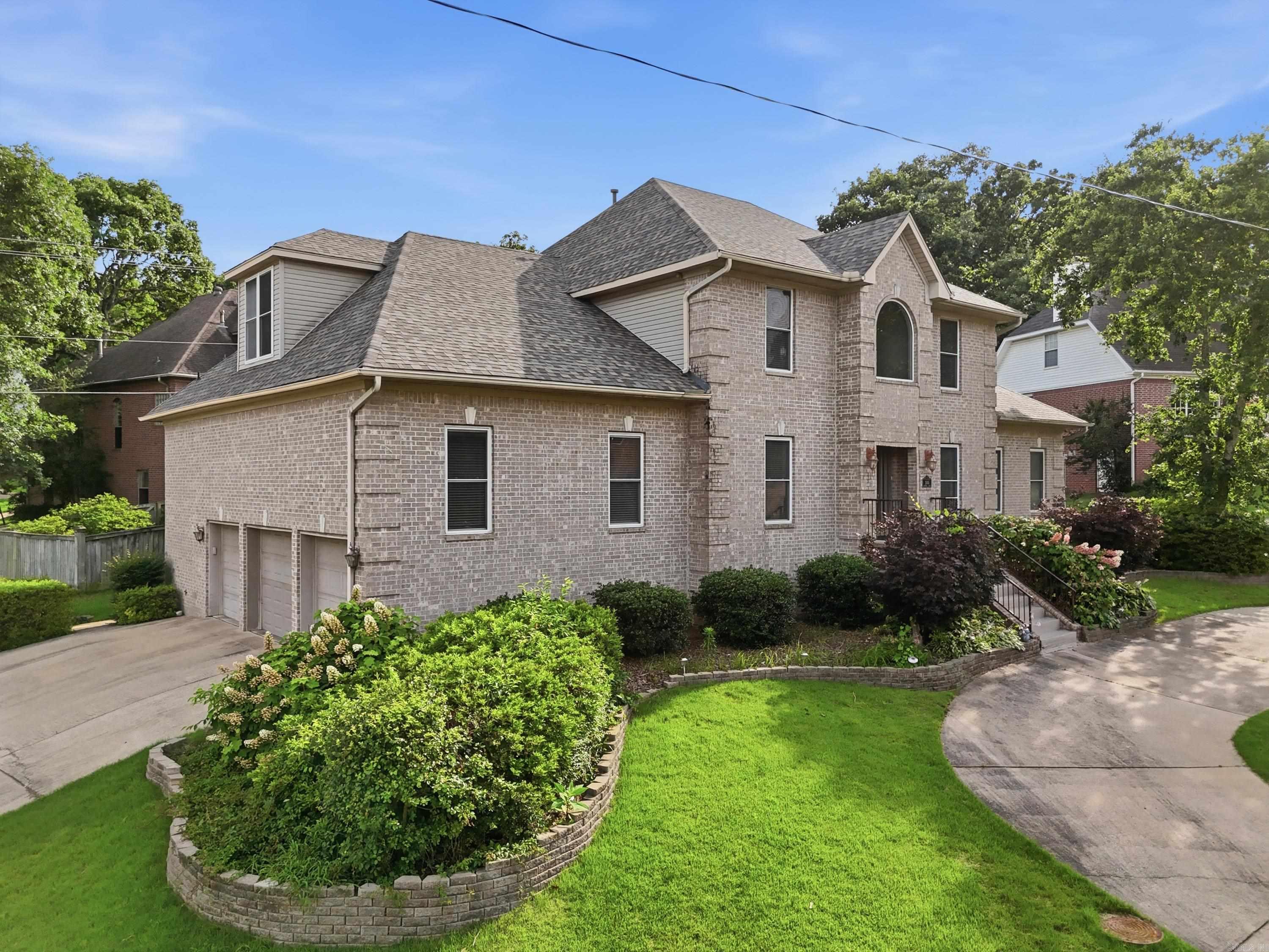 OVERBROOK - Residential