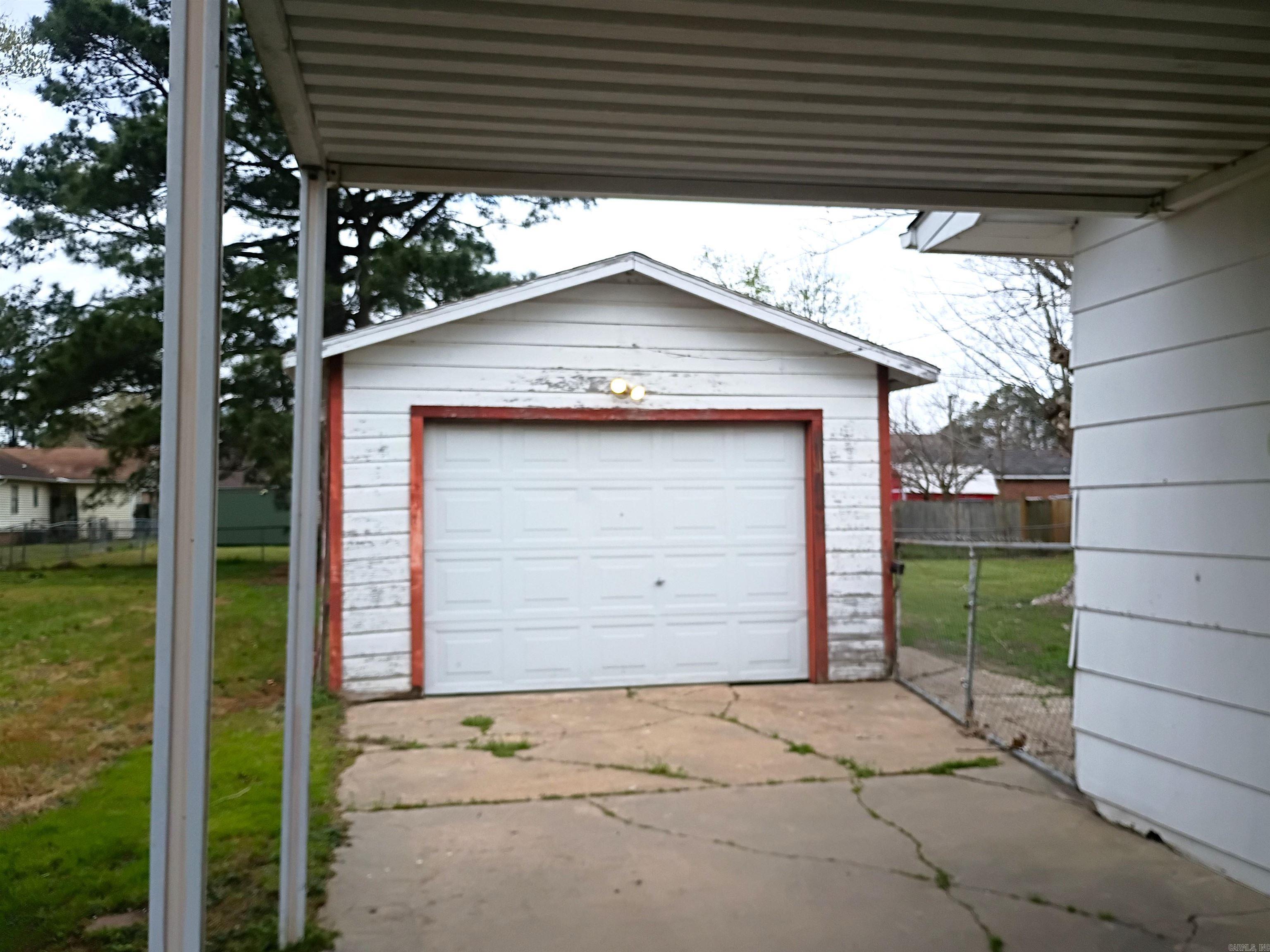 Henley 2nd - Residential