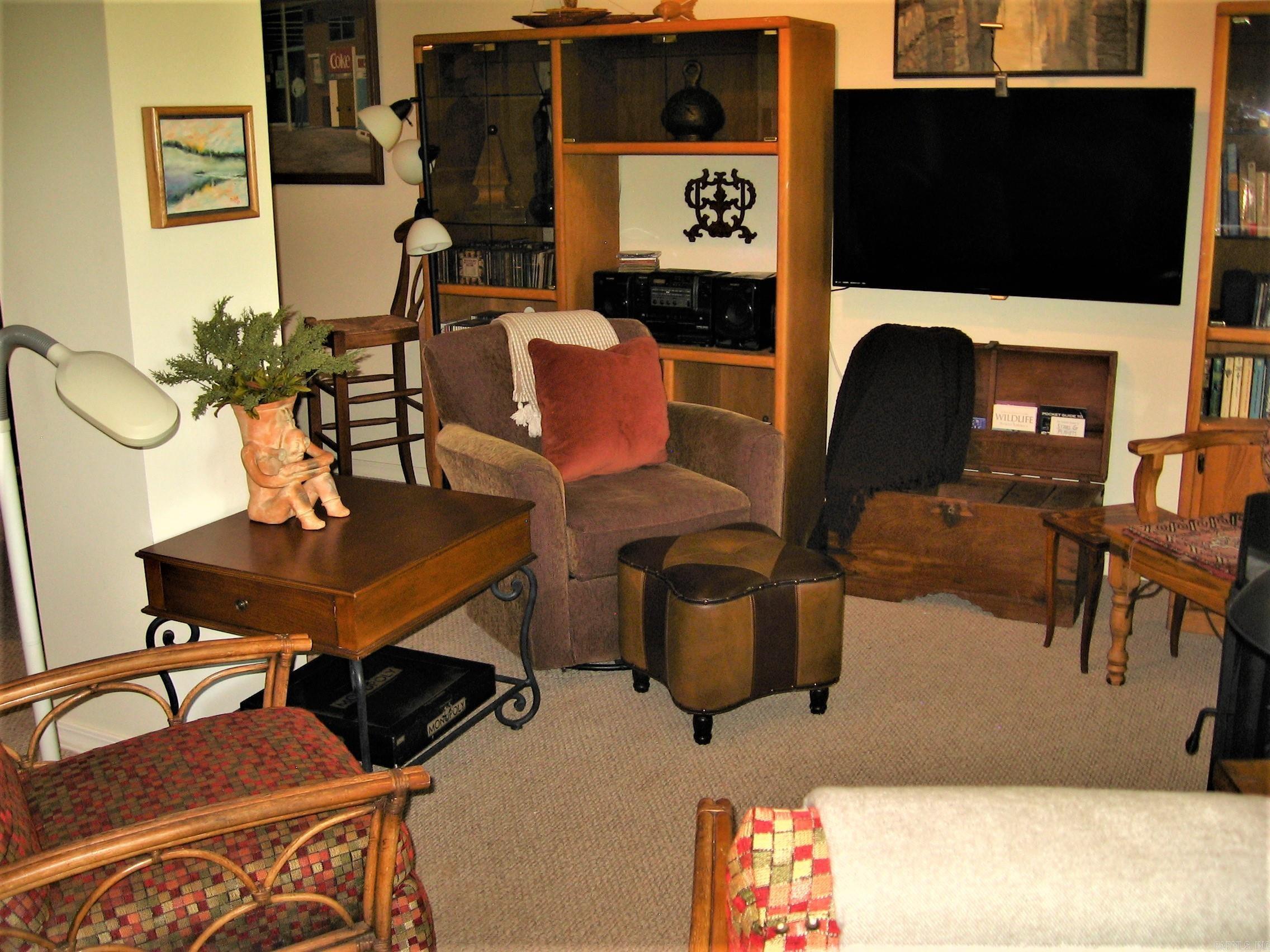 COUNTRY CLUB RIDGE TOWN - Residential