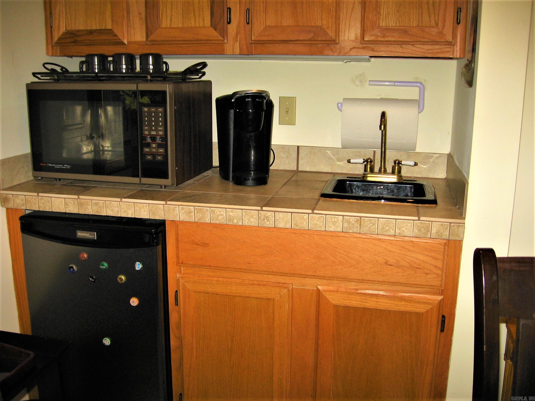COUNTRY CLUB RIDGE TOWN - Residential