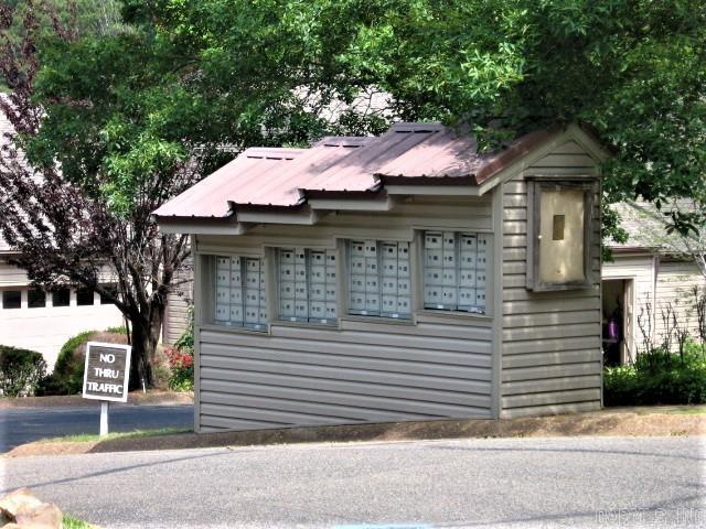 COUNTRY CLUB RIDGE TOWN - Residential