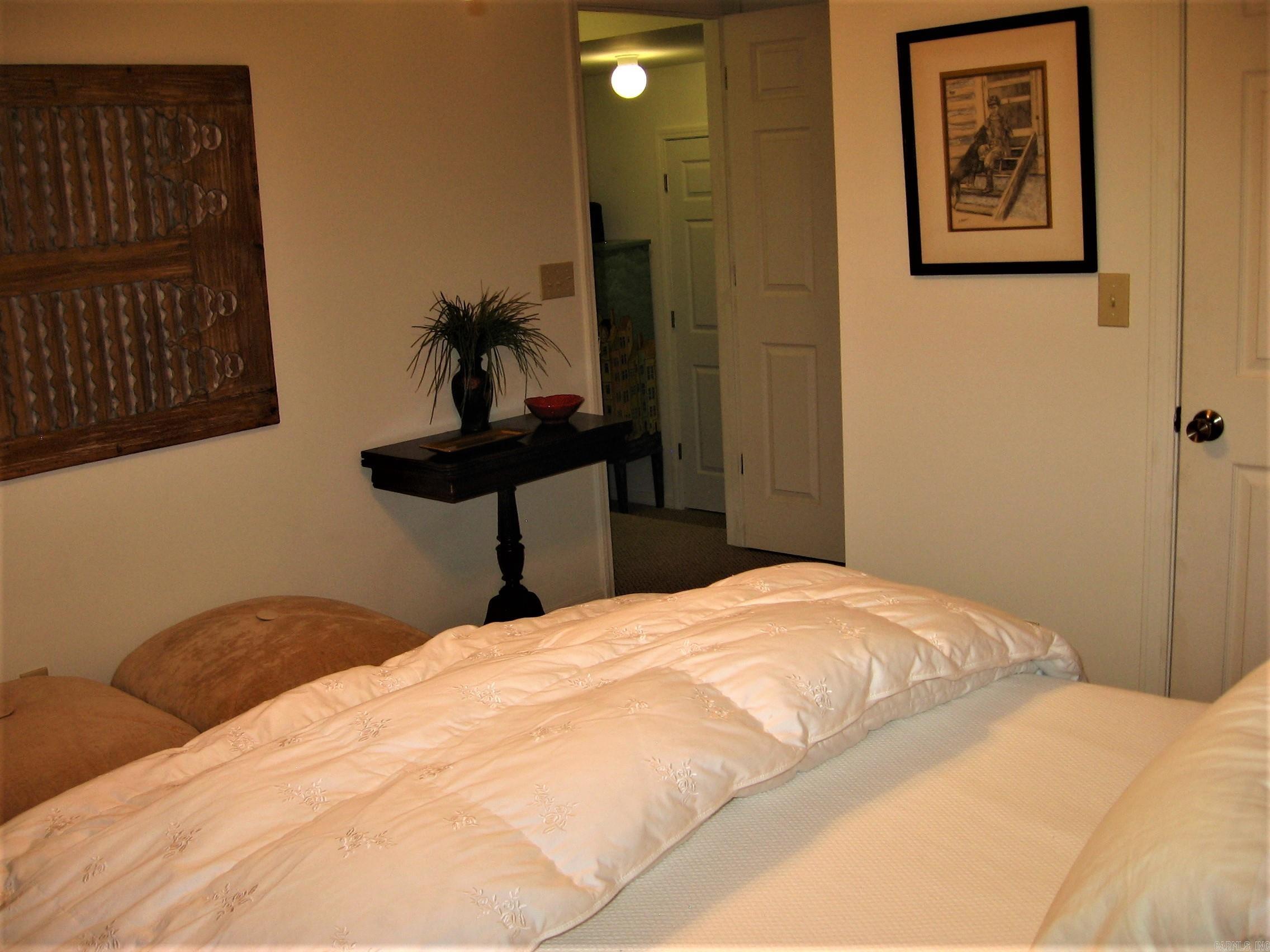 COUNTRY CLUB RIDGE TOWN - Residential