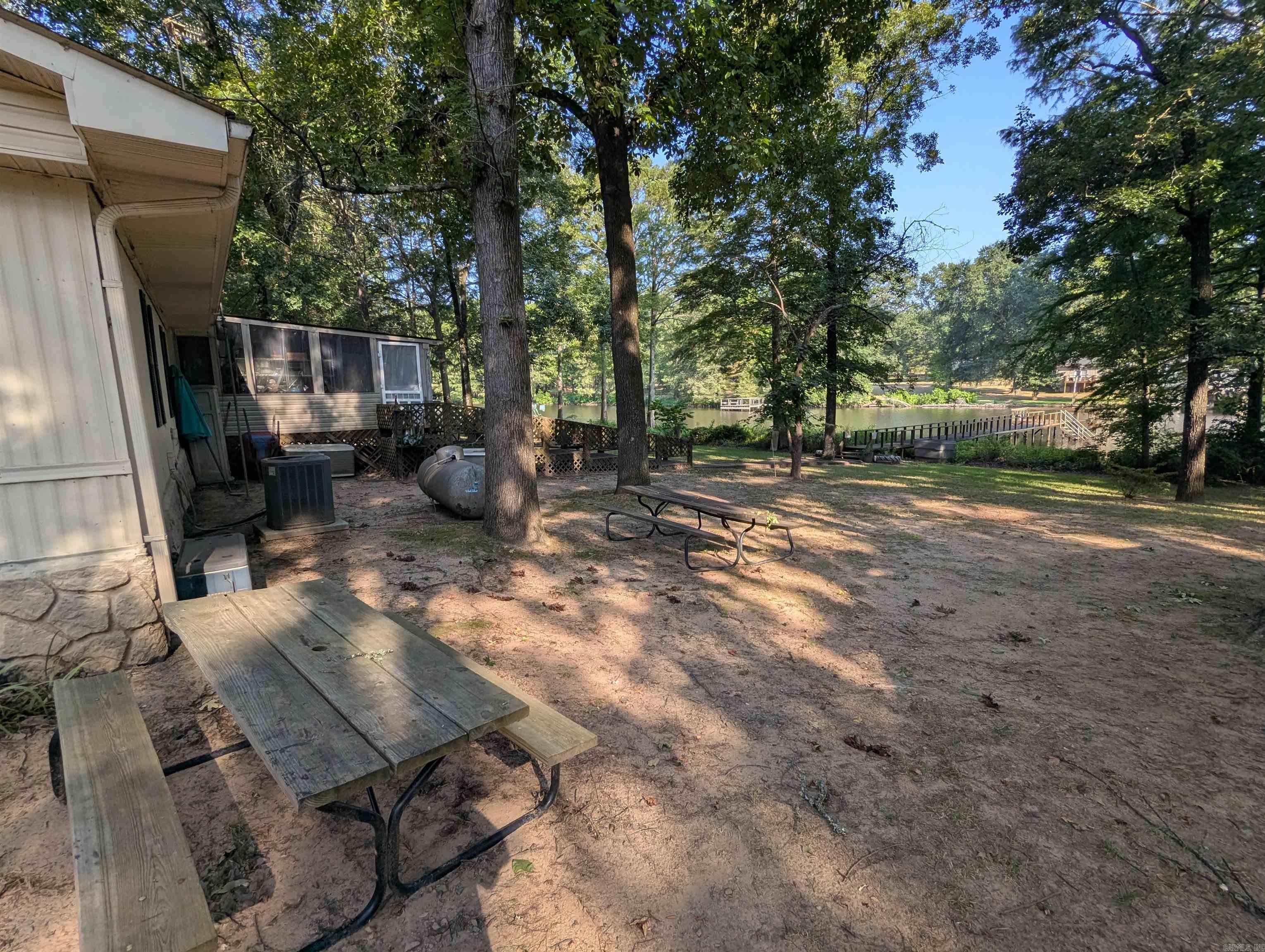 PINE VALLEY - Residential