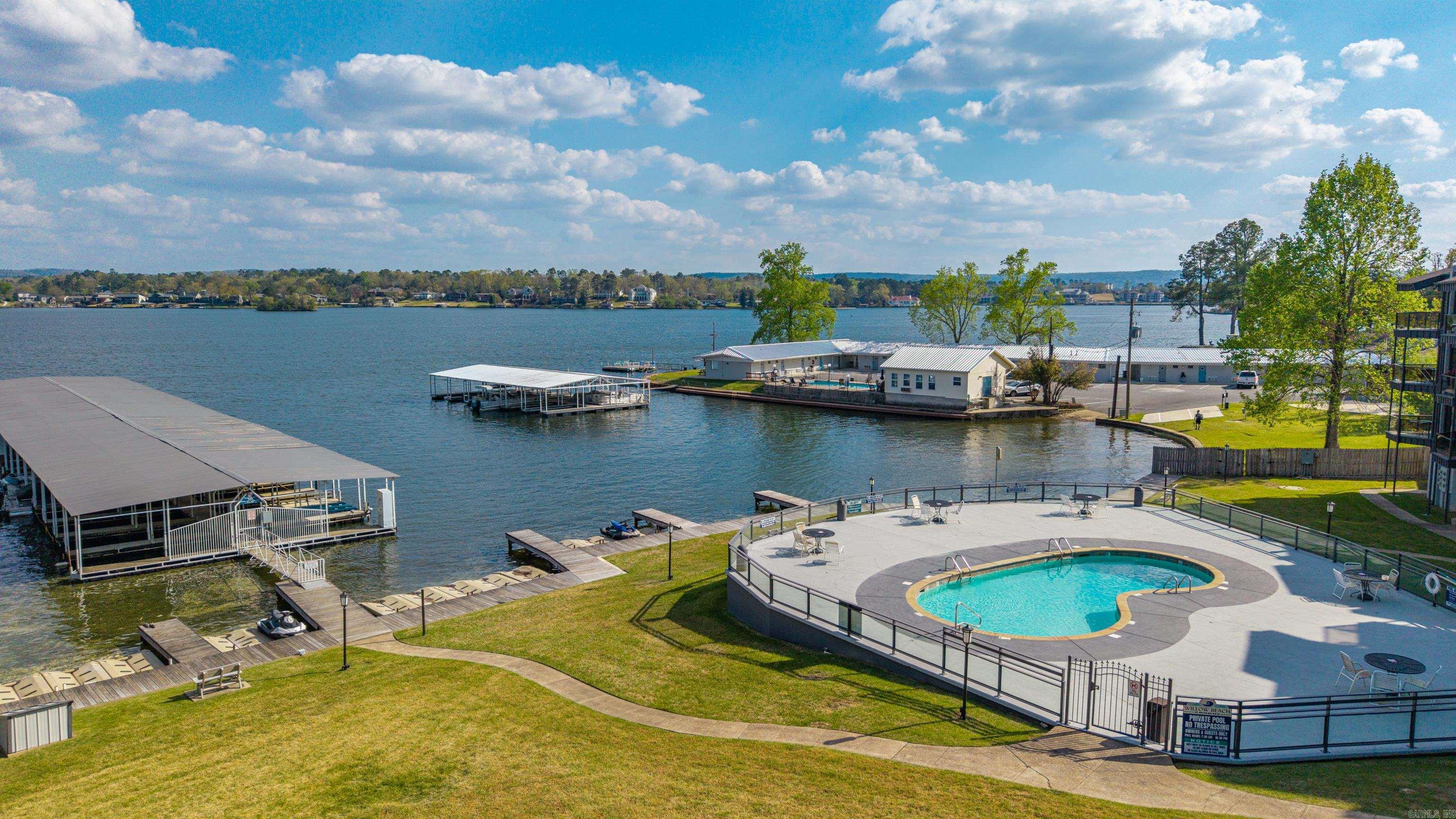 Willow Beach - Residential