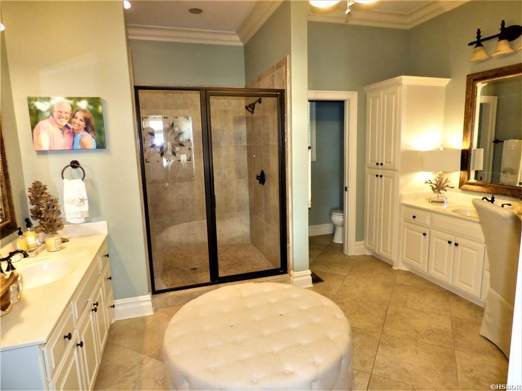 Oak Shores Estates - Residential