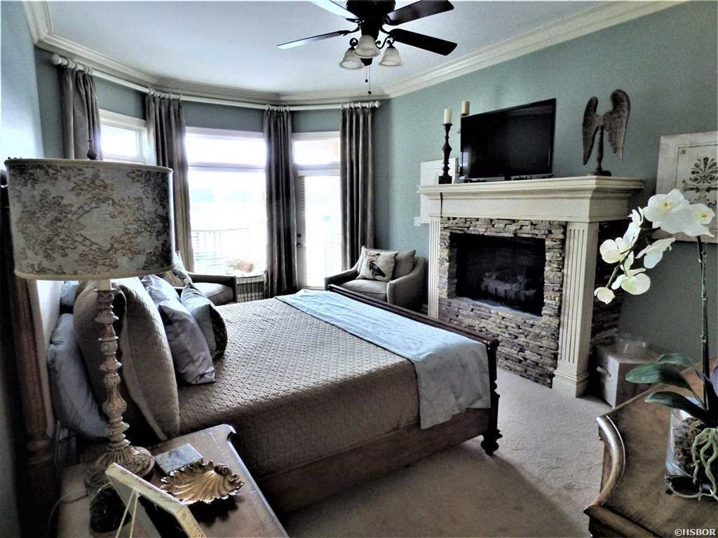 Oak Shores Estates - Residential