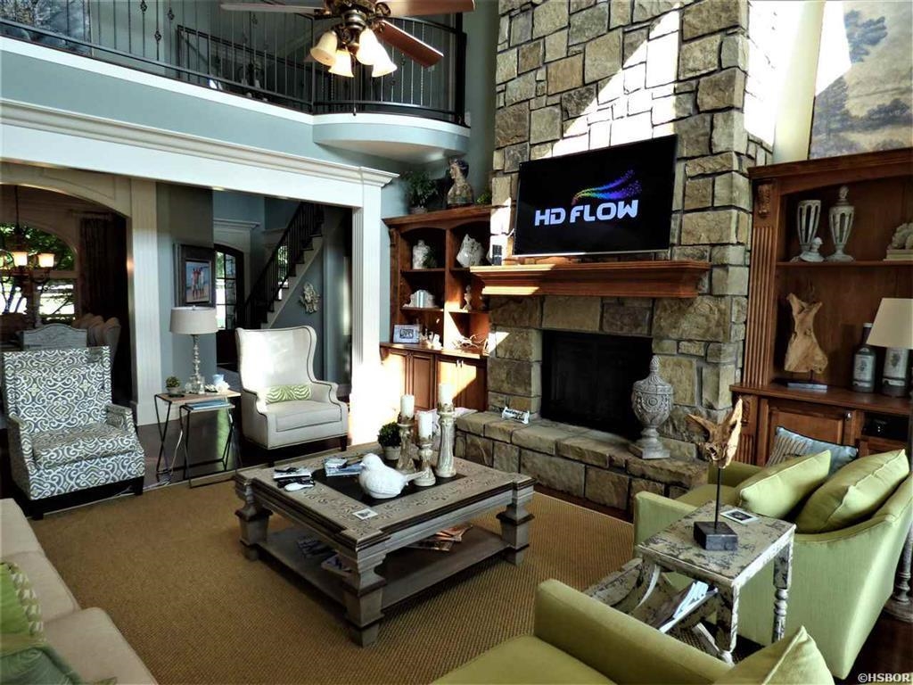 Oak Shores Estates - Residential