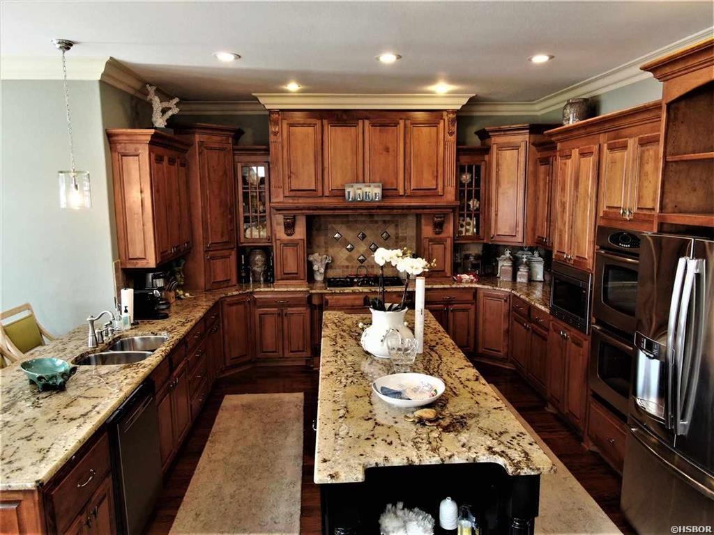 Oak Shores Estates - Residential