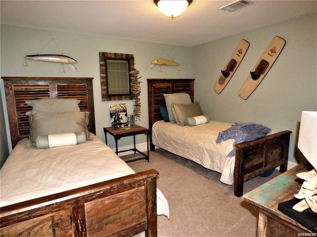 Oak Shores Estates - Residential