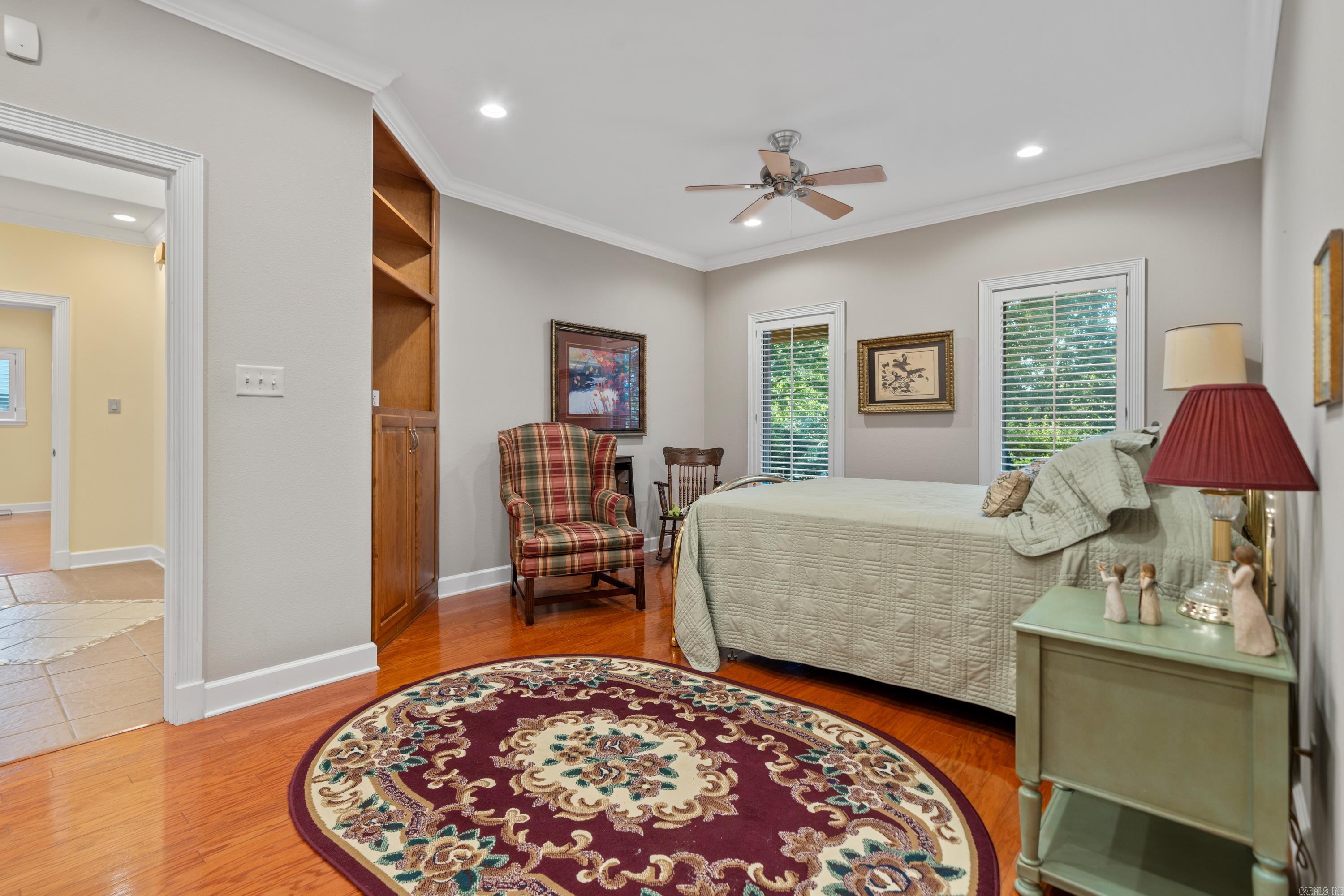 HUNTER HEIGHTS - Residential