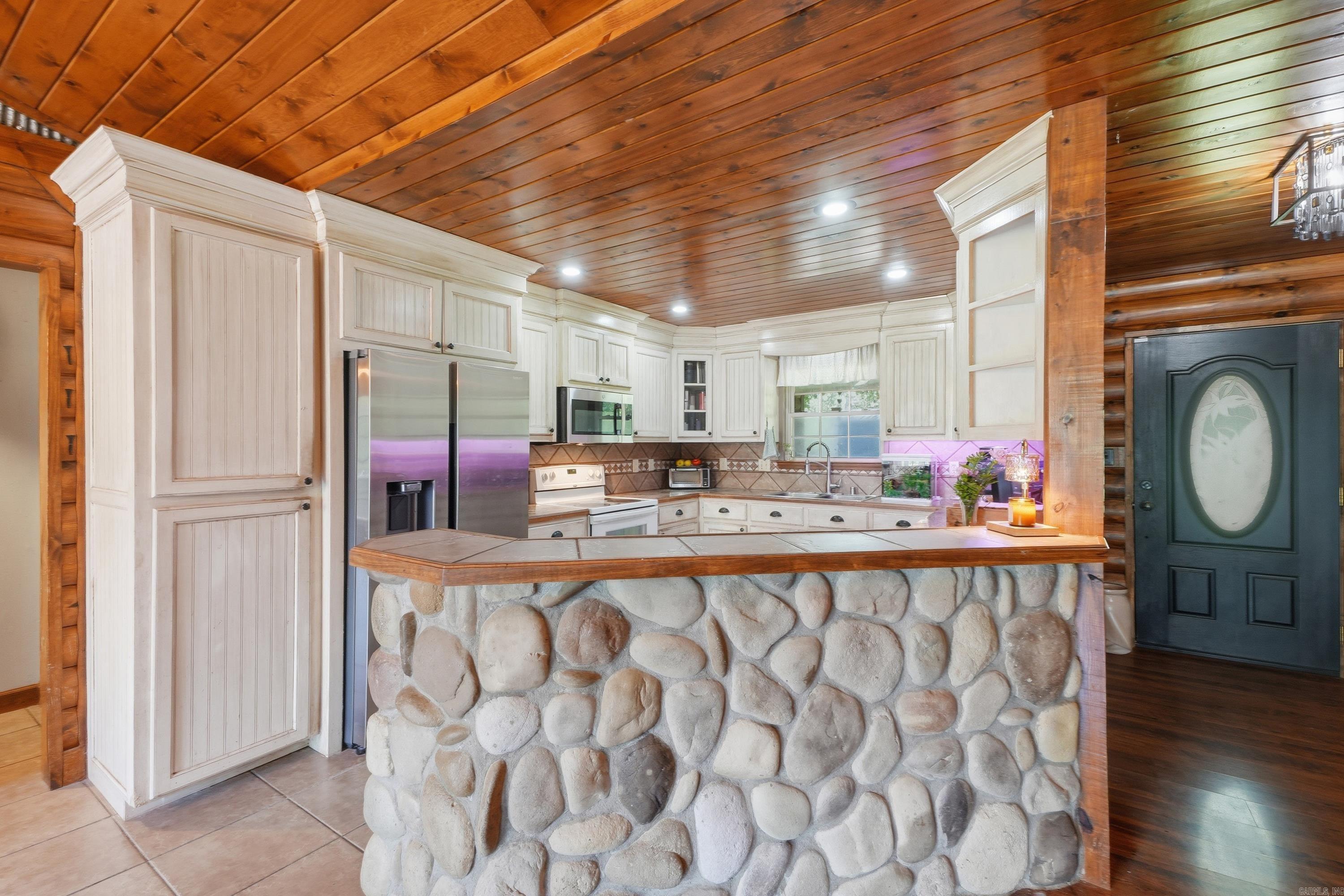 Hill Top - Residential
