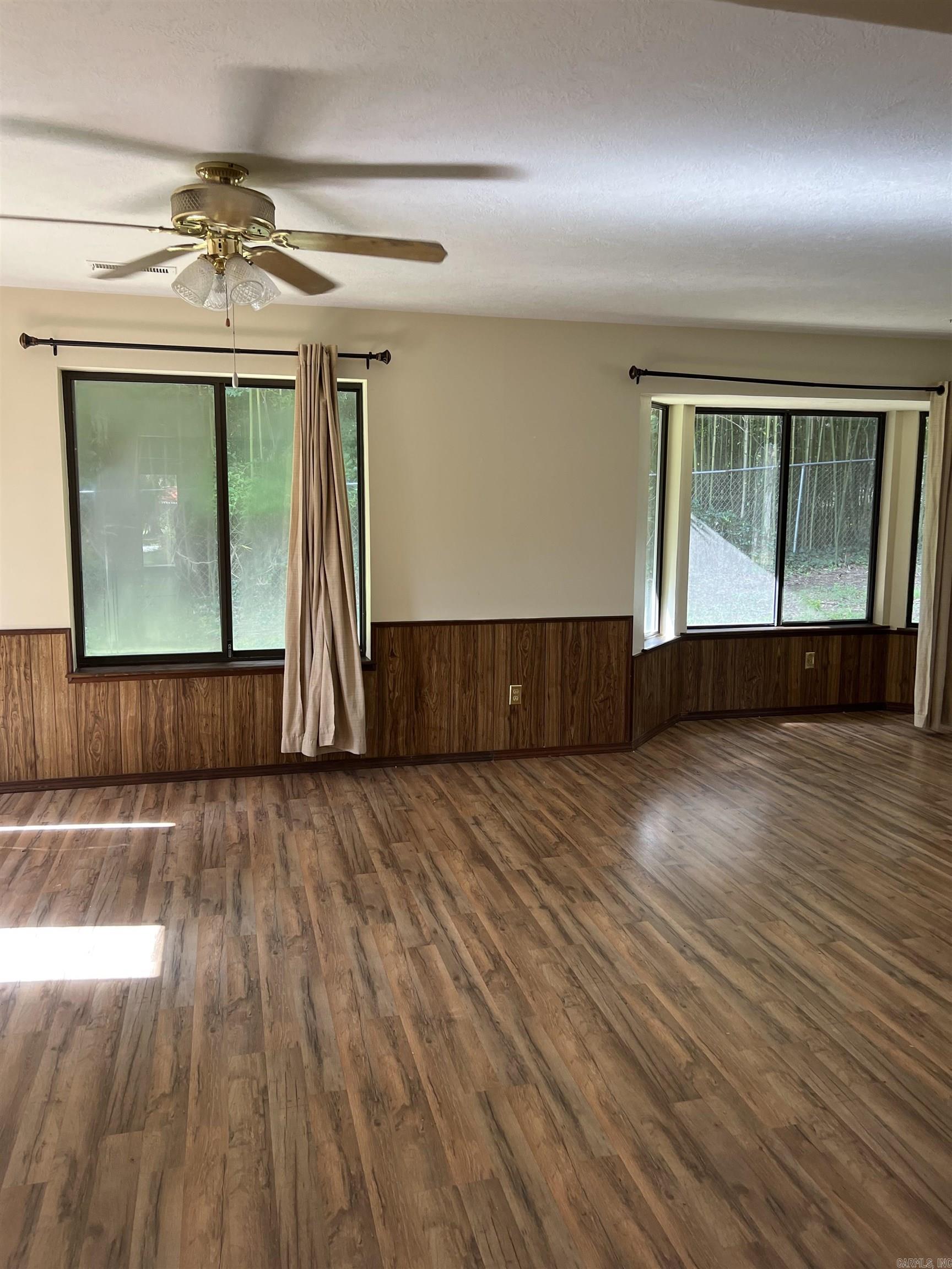 WESTWOOD - Residential