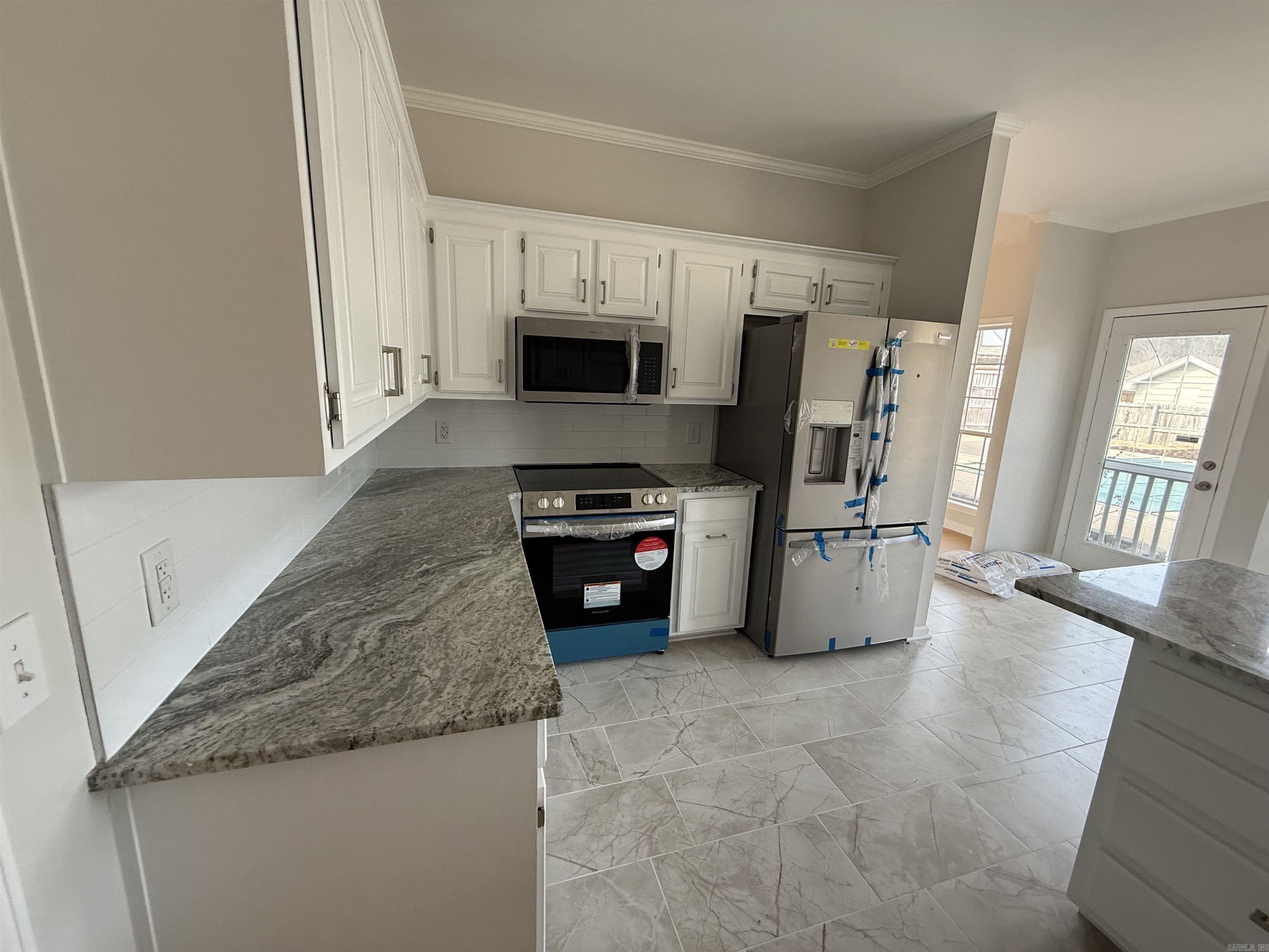 WOODLANDS EDGE - Residential