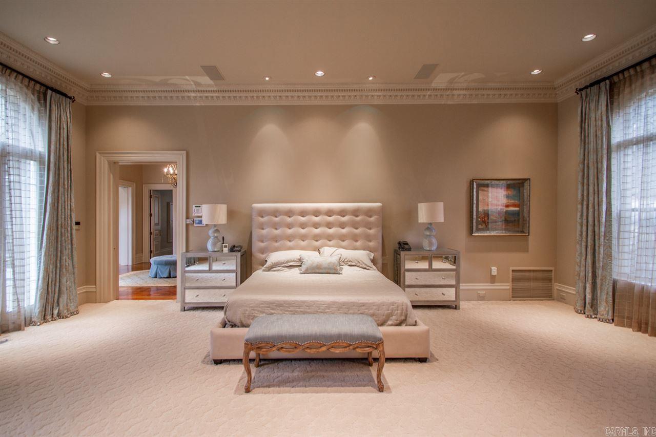 HICKORY HILLS - Residential
