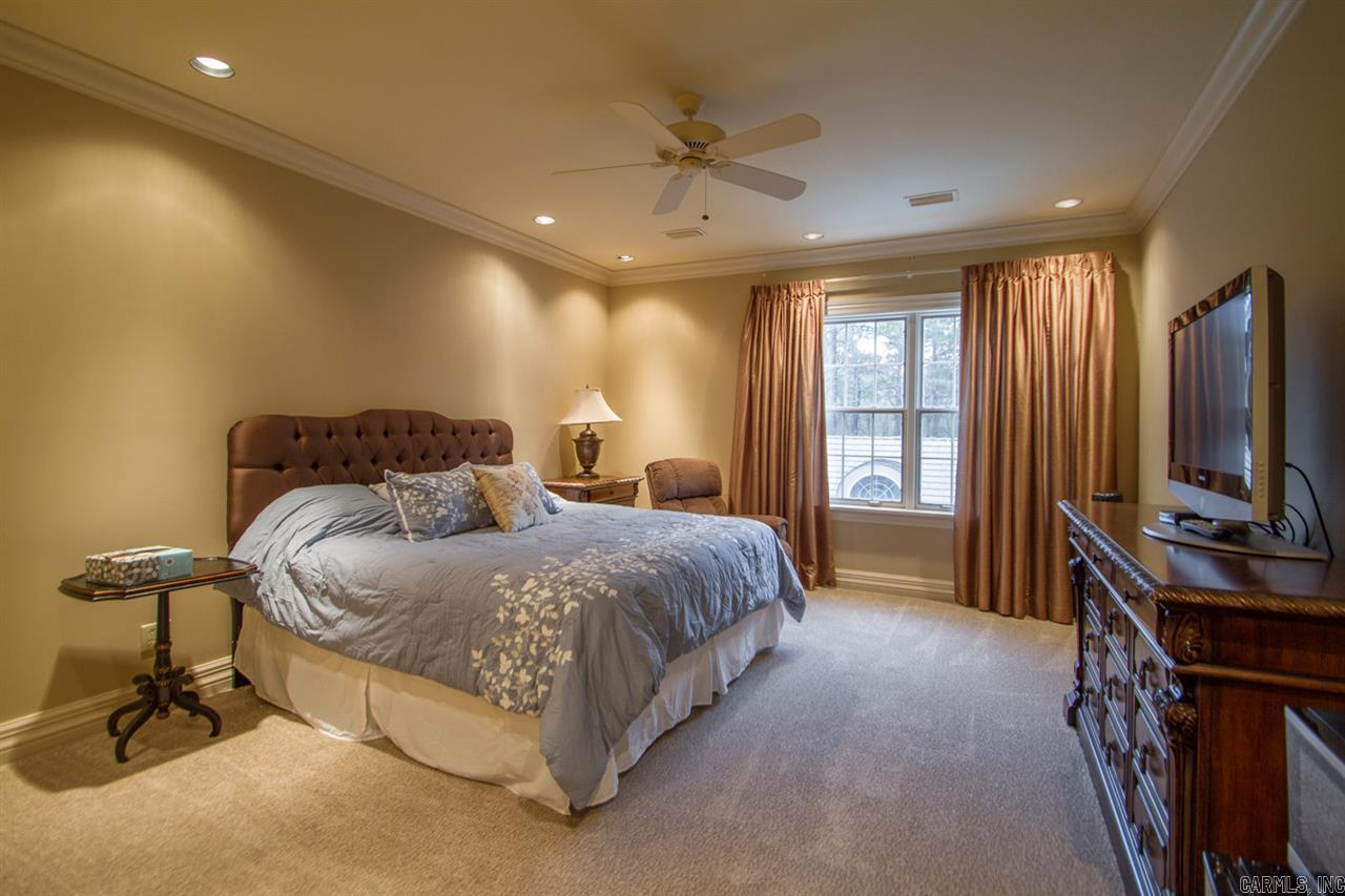 HICKORY HILLS - Residential
