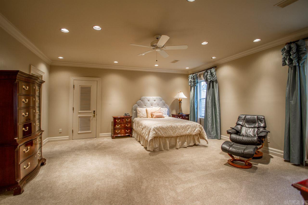 HICKORY HILLS - Residential