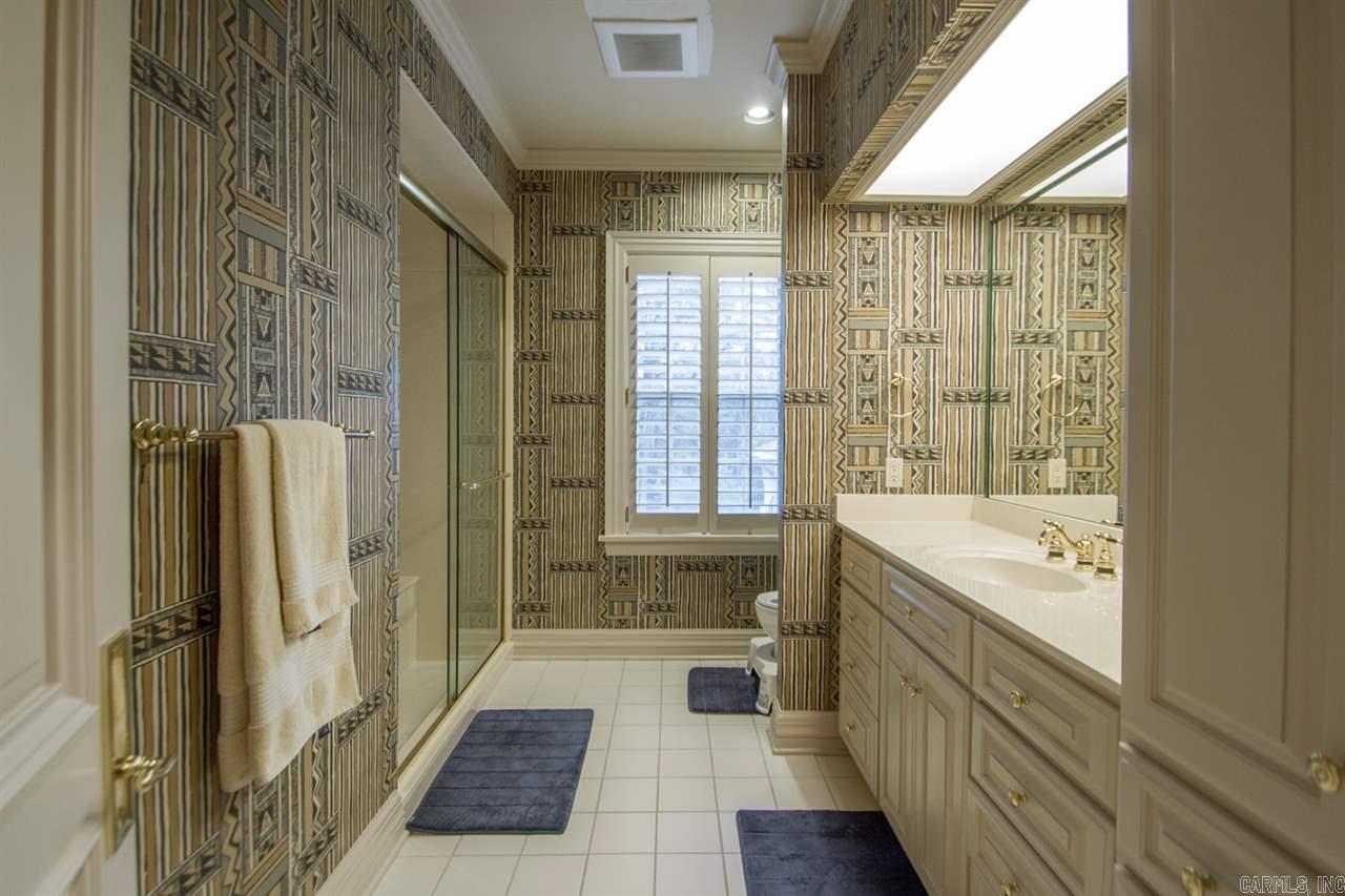 HICKORY HILLS - Residential
