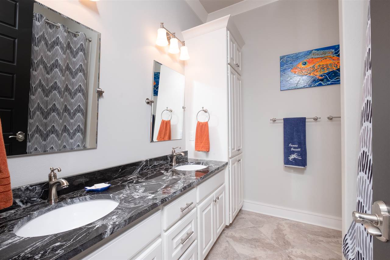 BELLA ROSA ESTATES - Residential