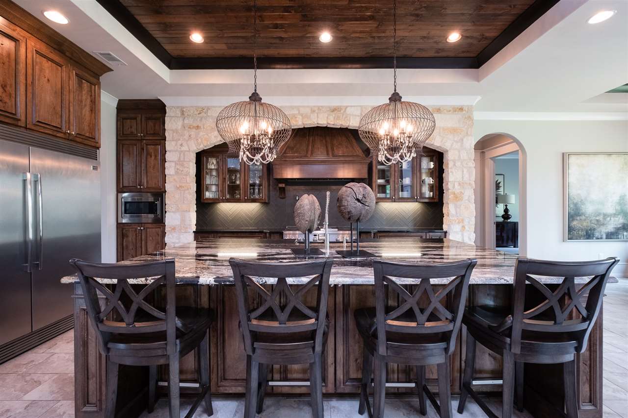 BELLA ROSA ESTATES - Residential