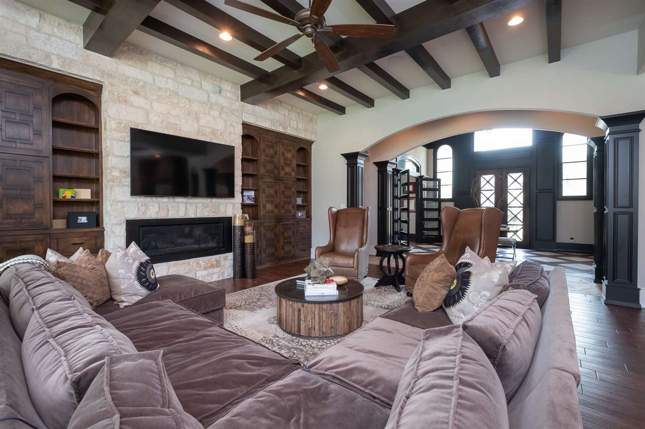 BELLA ROSA ESTATES - Residential
