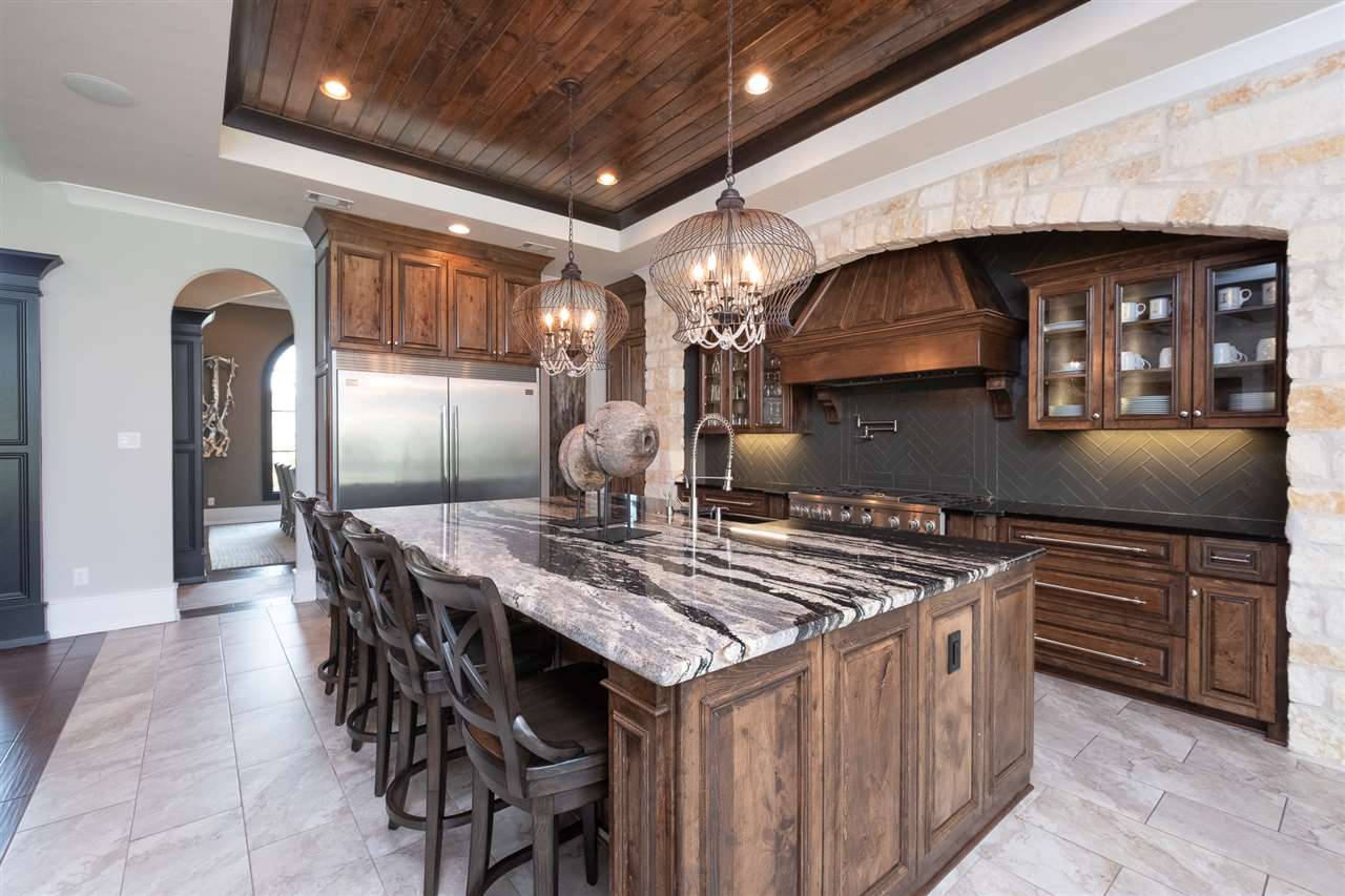 BELLA ROSA ESTATES - Residential