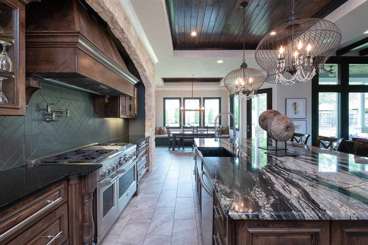 BELLA ROSA ESTATES - Residential