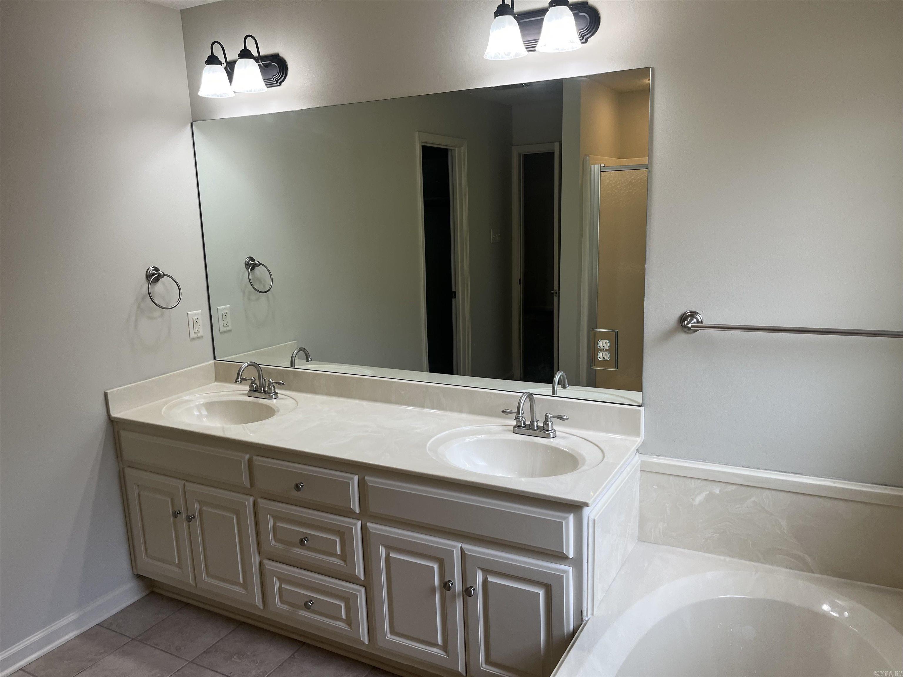 MAGNESS CREEK SUBDIVISION - Residential