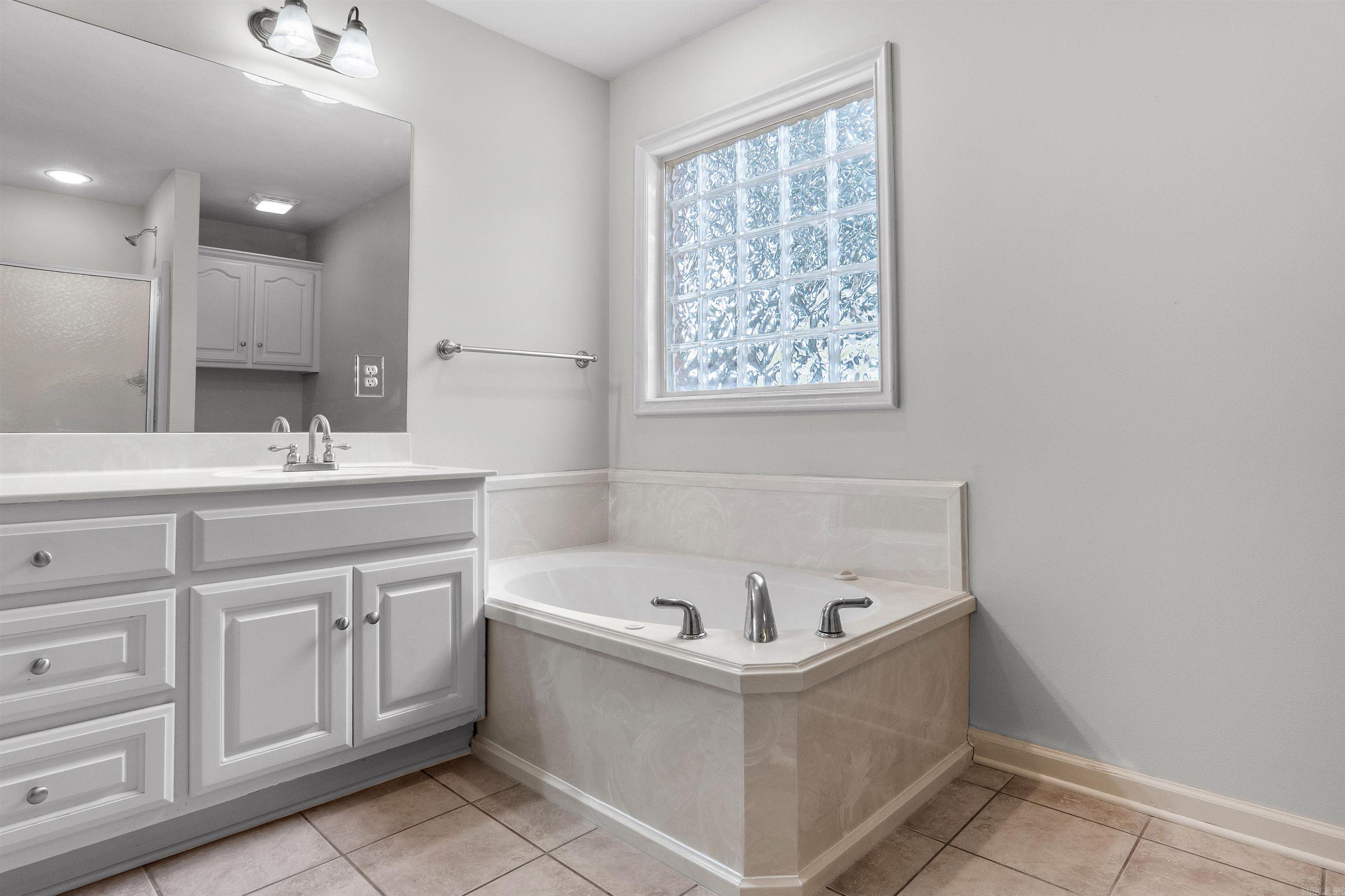 MAGNESS CREEK SUBDIVISION - Residential