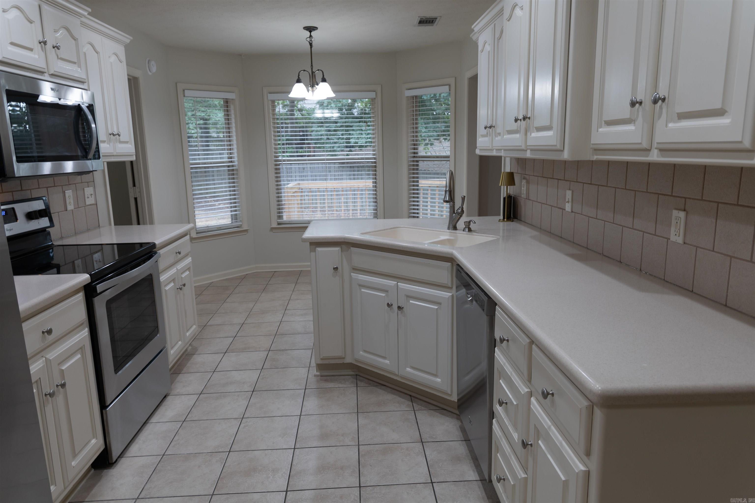 MAGNESS CREEK SUBDIVISION - Residential