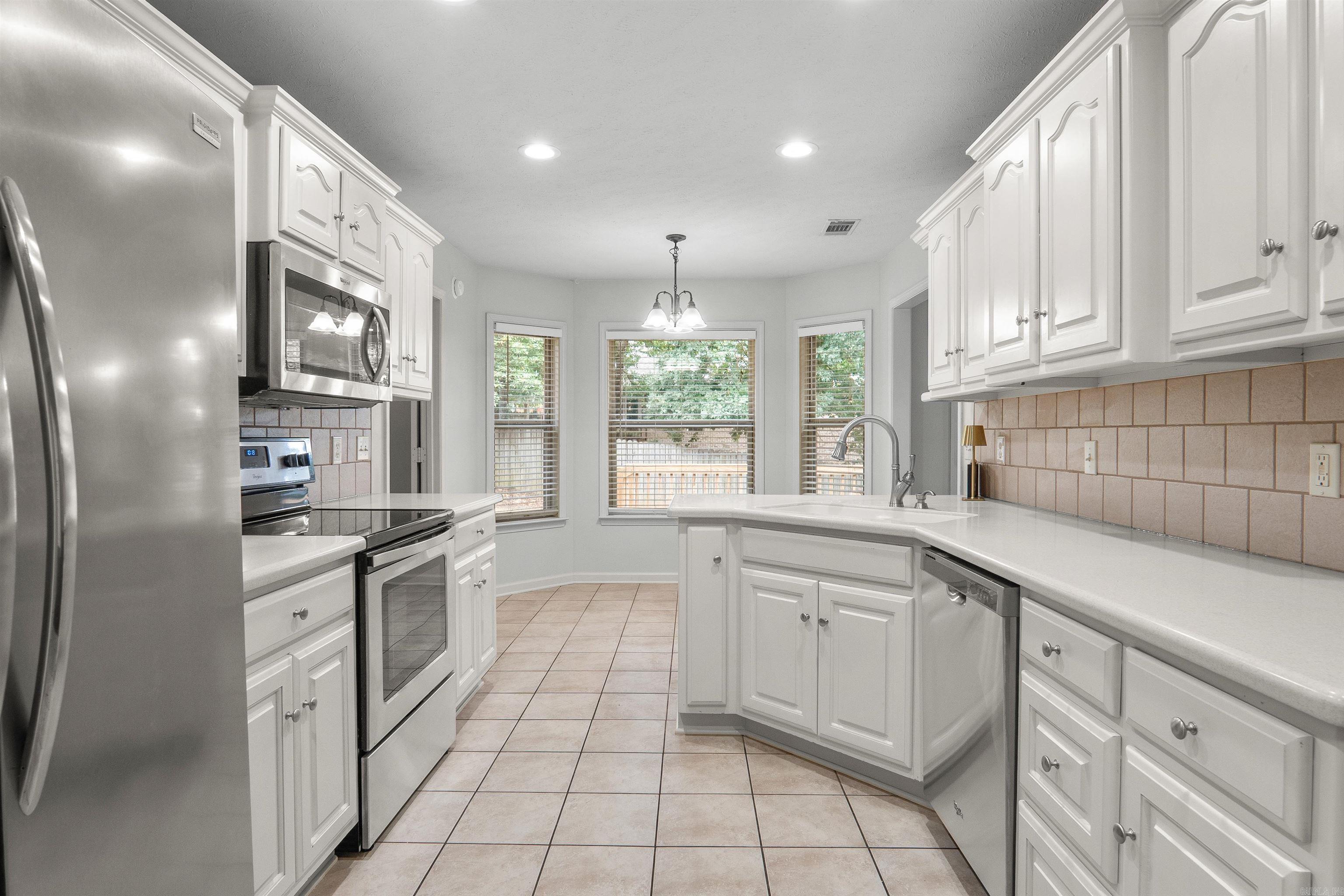 MAGNESS CREEK SUBDIVISION - Residential