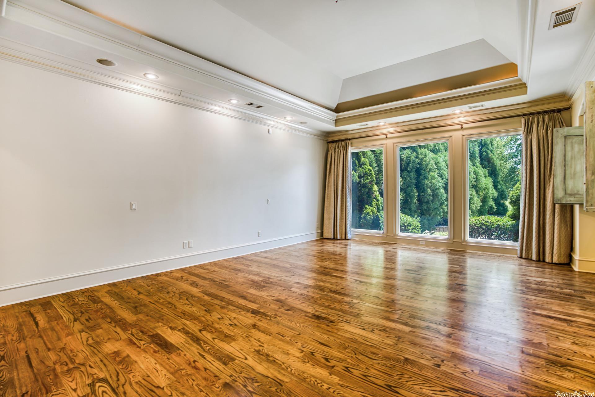 CHENAL VALLEY ORLE - Residential