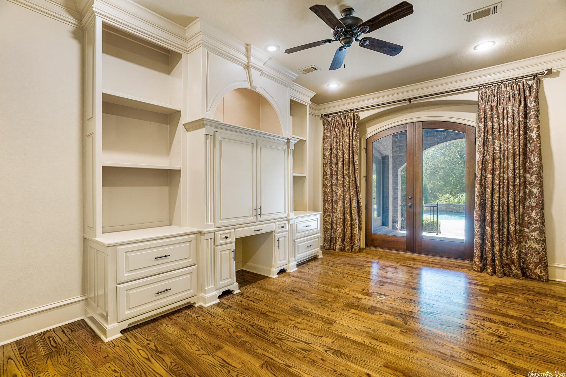 CHENAL VALLEY ORLE - Residential