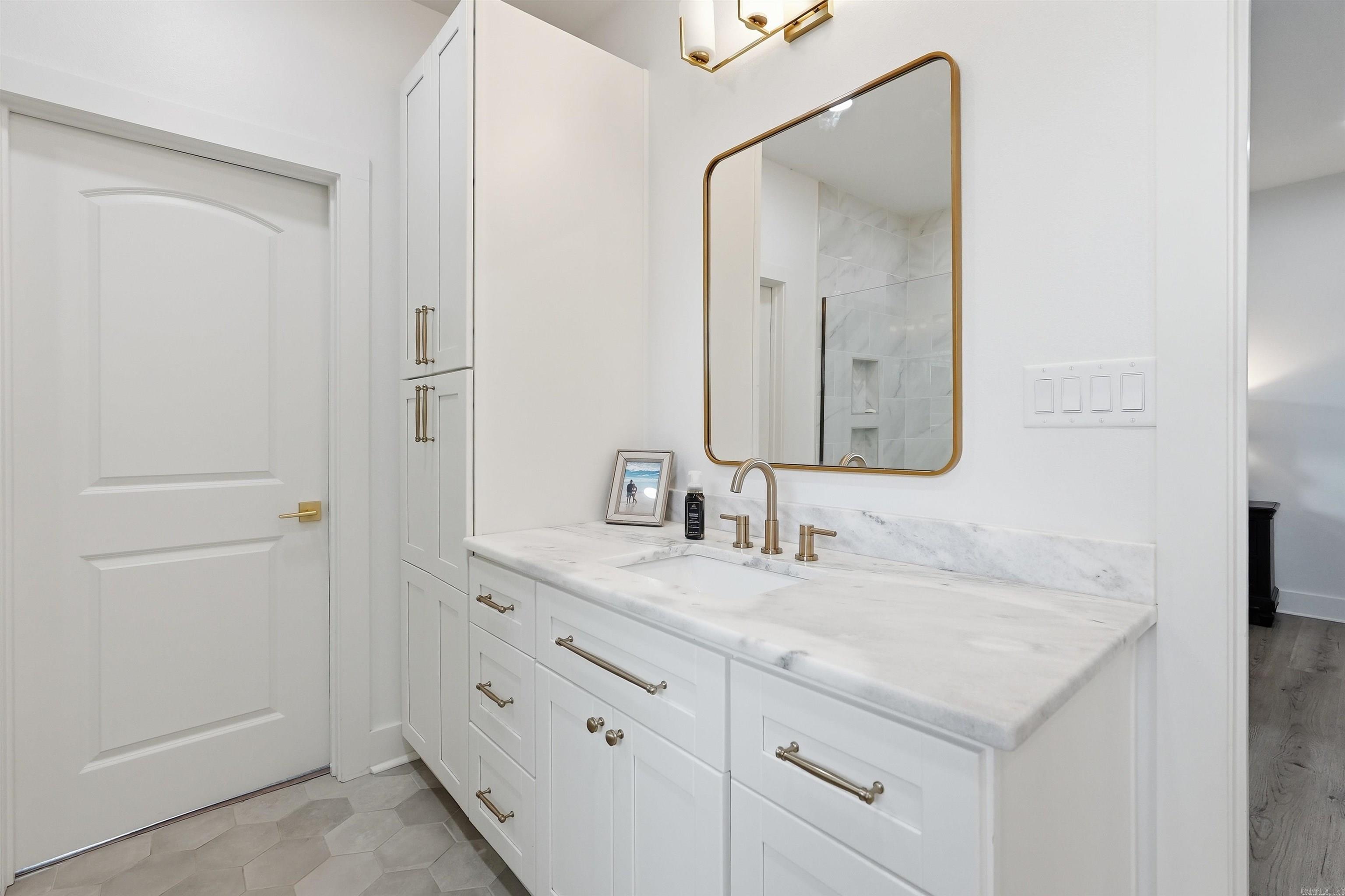 EAGLE RIDGE ESTATES - Residential