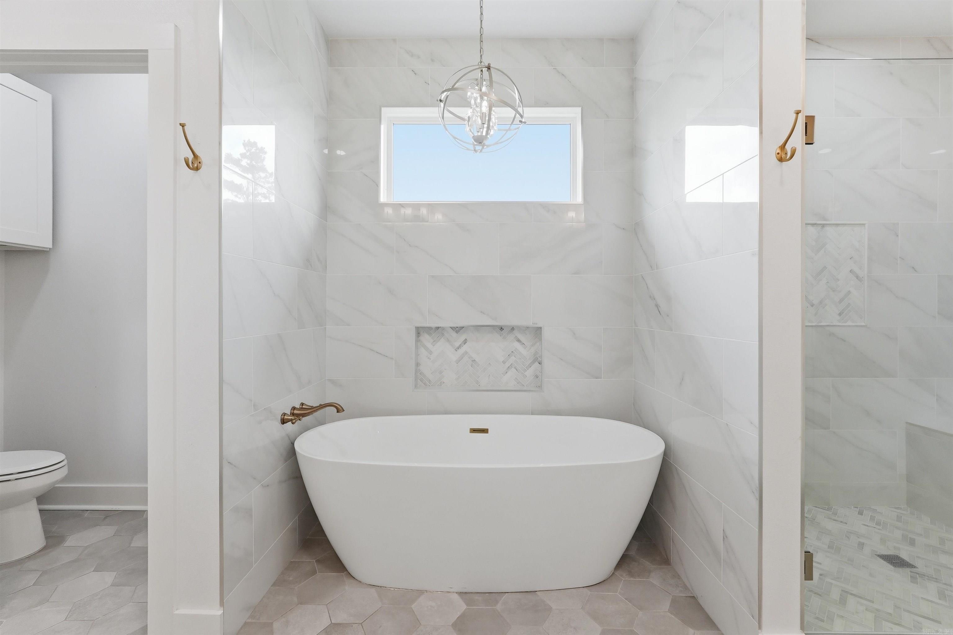 EAGLE RIDGE ESTATES - Residential